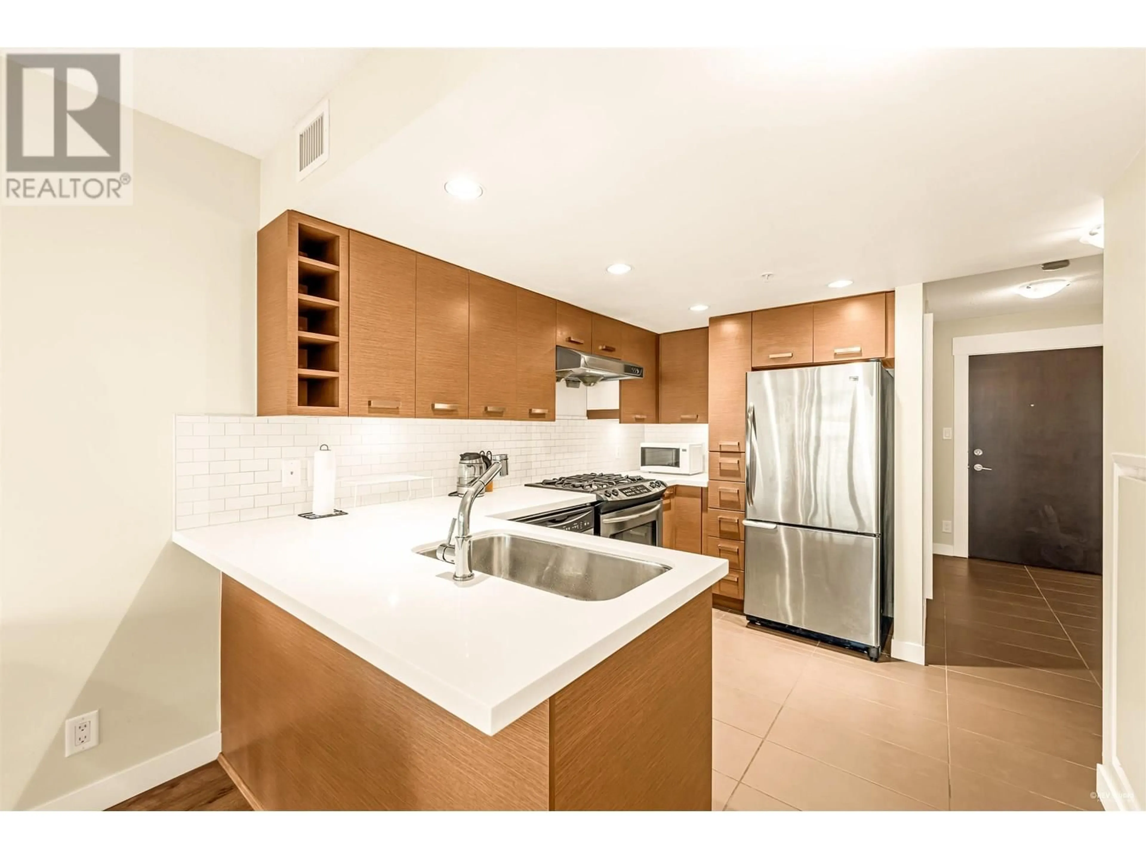Standard kitchen, unknown for 1101 - 8033 SABA ROAD, Richmond British Columbia V6Y4M8