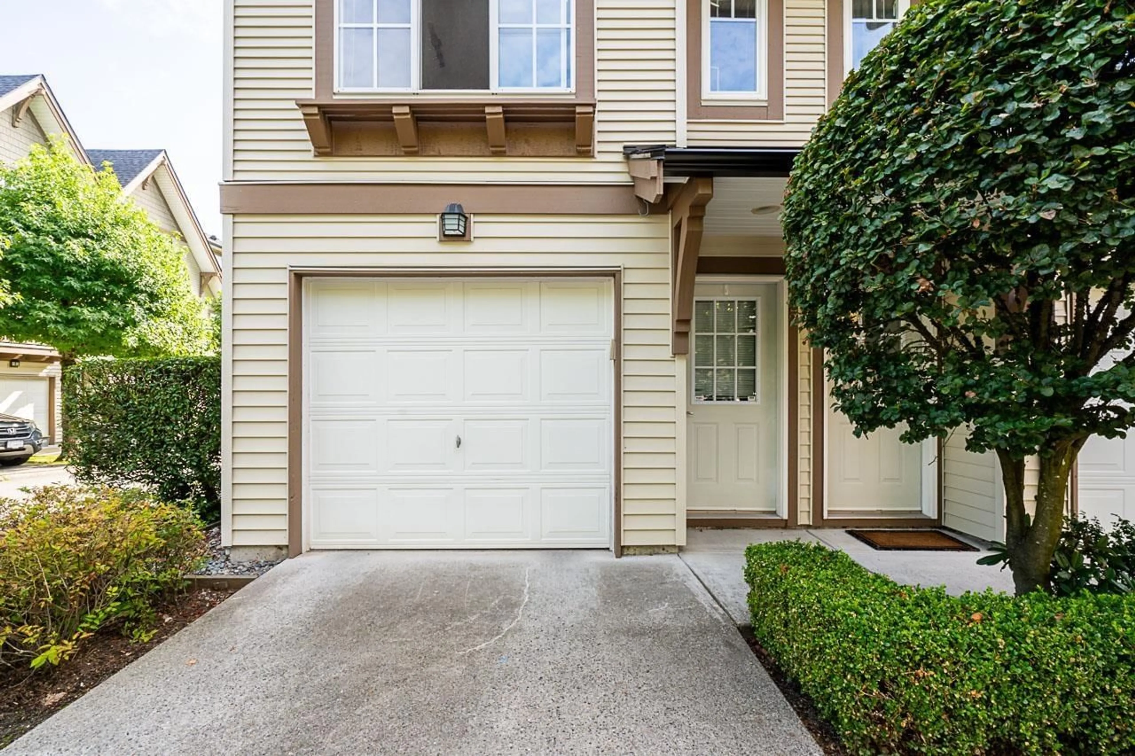 Unknown for 22 - 20540 66, Langley British Columbia V2Y2Y7