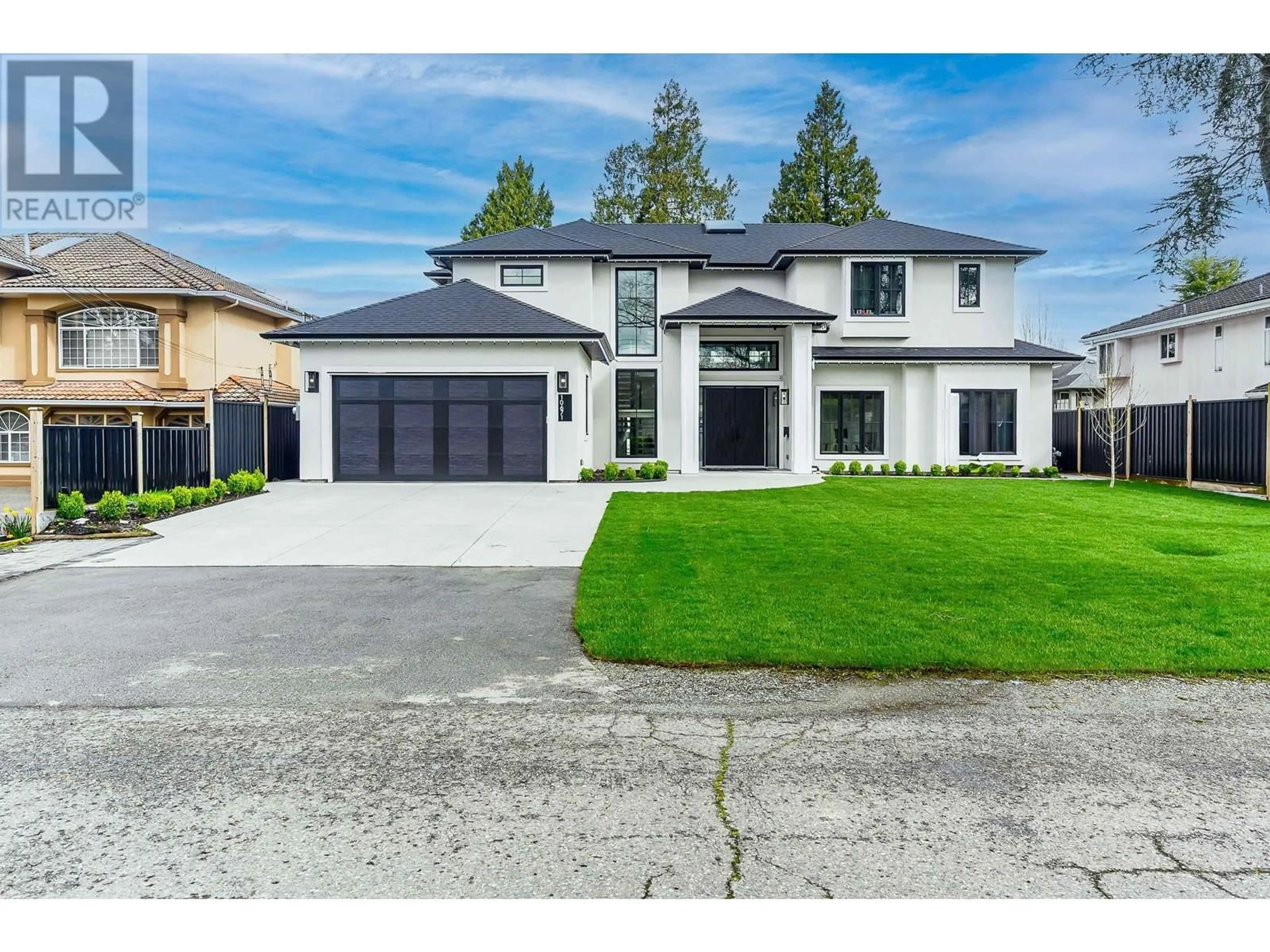 Home with vinyl exterior material, street for 10671 CAITHCART ROAD, Richmond British Columbia V6X1N3