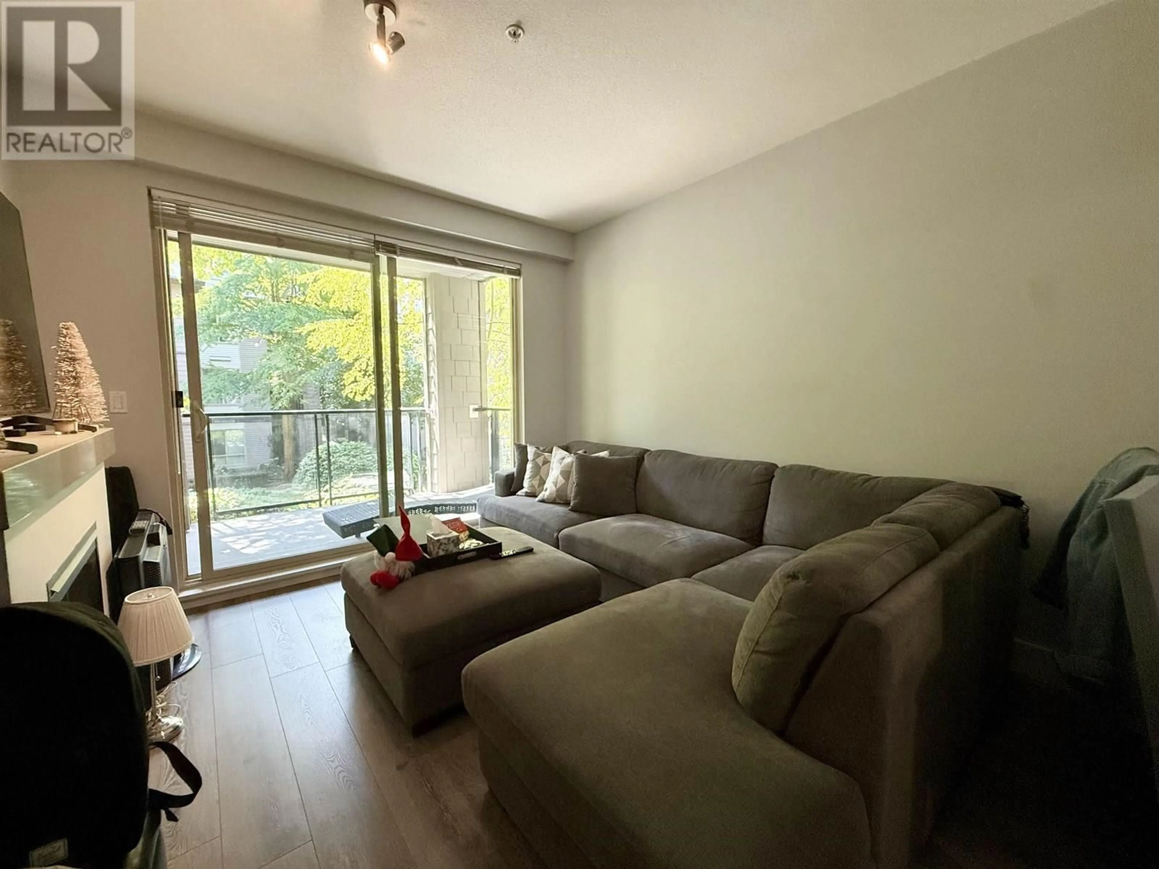 Living room with furniture, unknown for 215 - 7478 BYRNEPARK WALK, Burnaby British Columbia V3N0B5