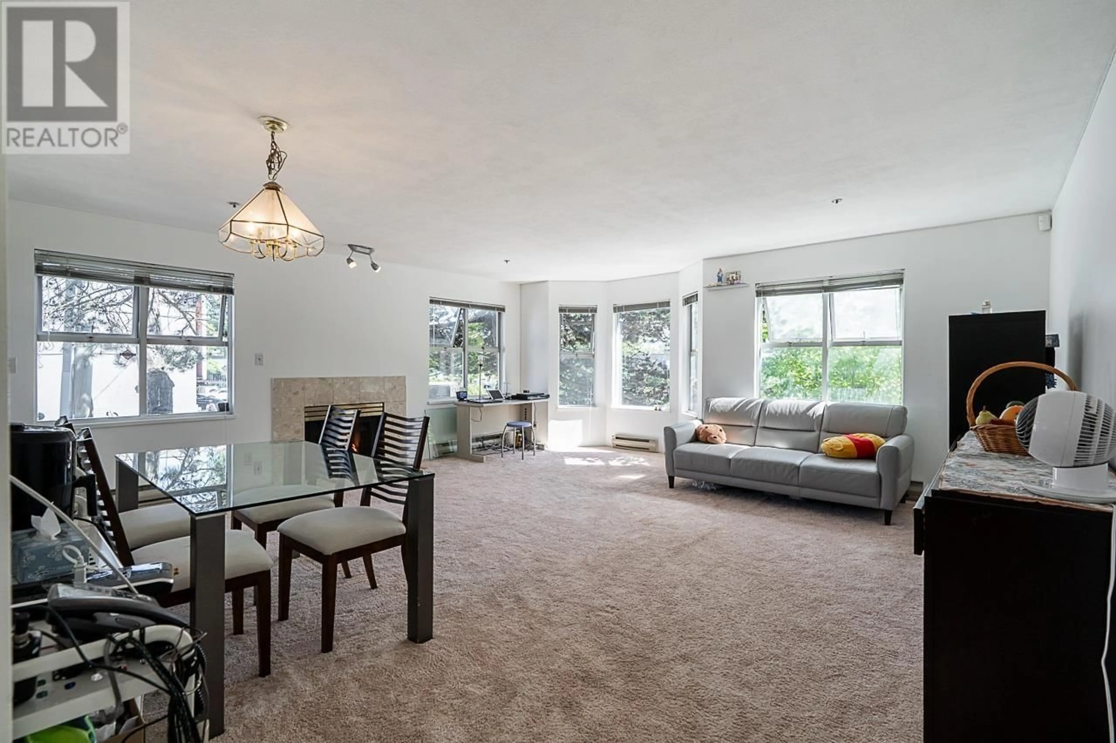 Living room with furniture, unknown for 210 - 1518 70TH AVENUE, Vancouver British Columbia V6P2Z7
