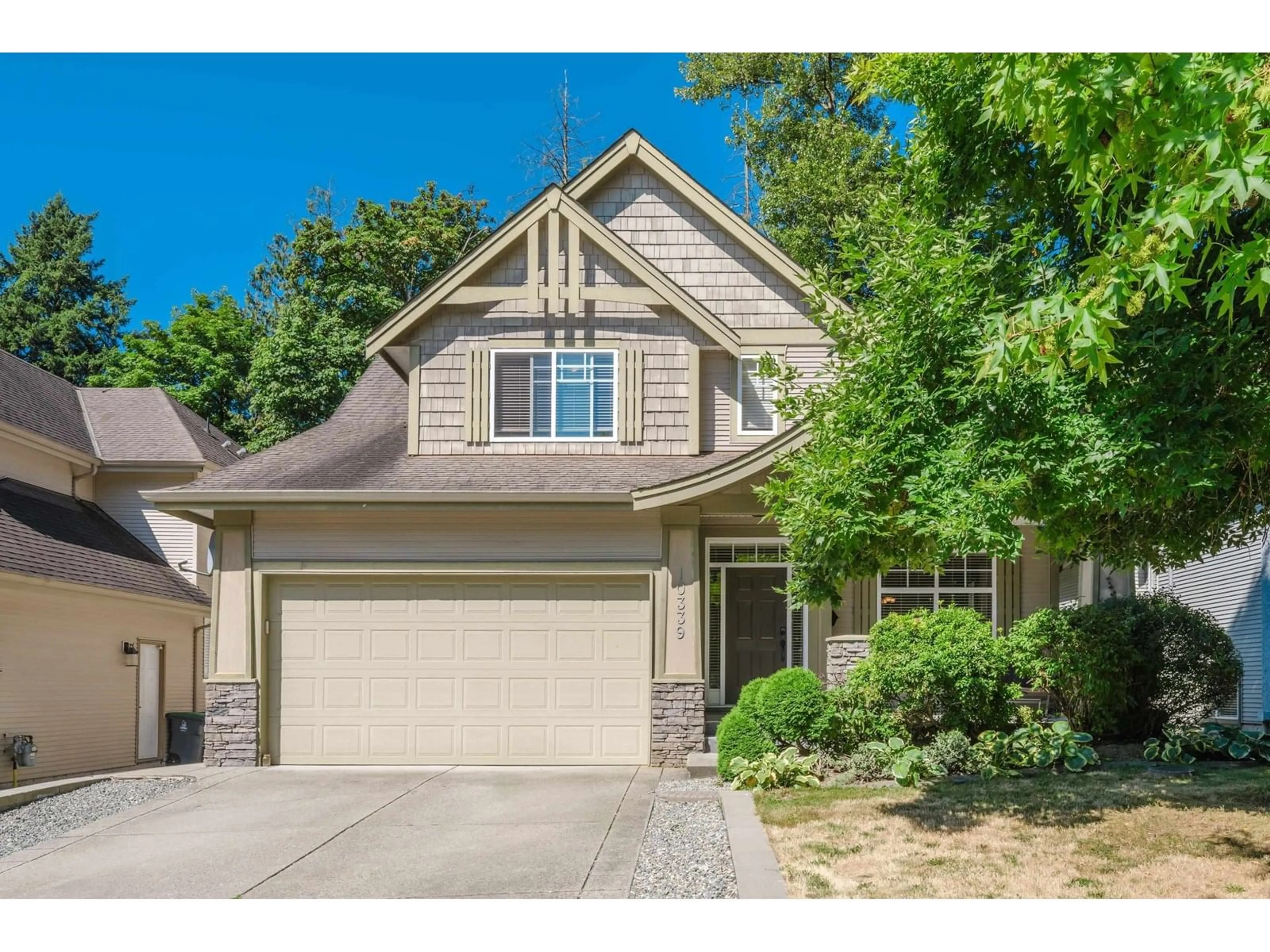 Home with vinyl exterior material, street for 10339 164A, Surrey British Columbia V4N5M4