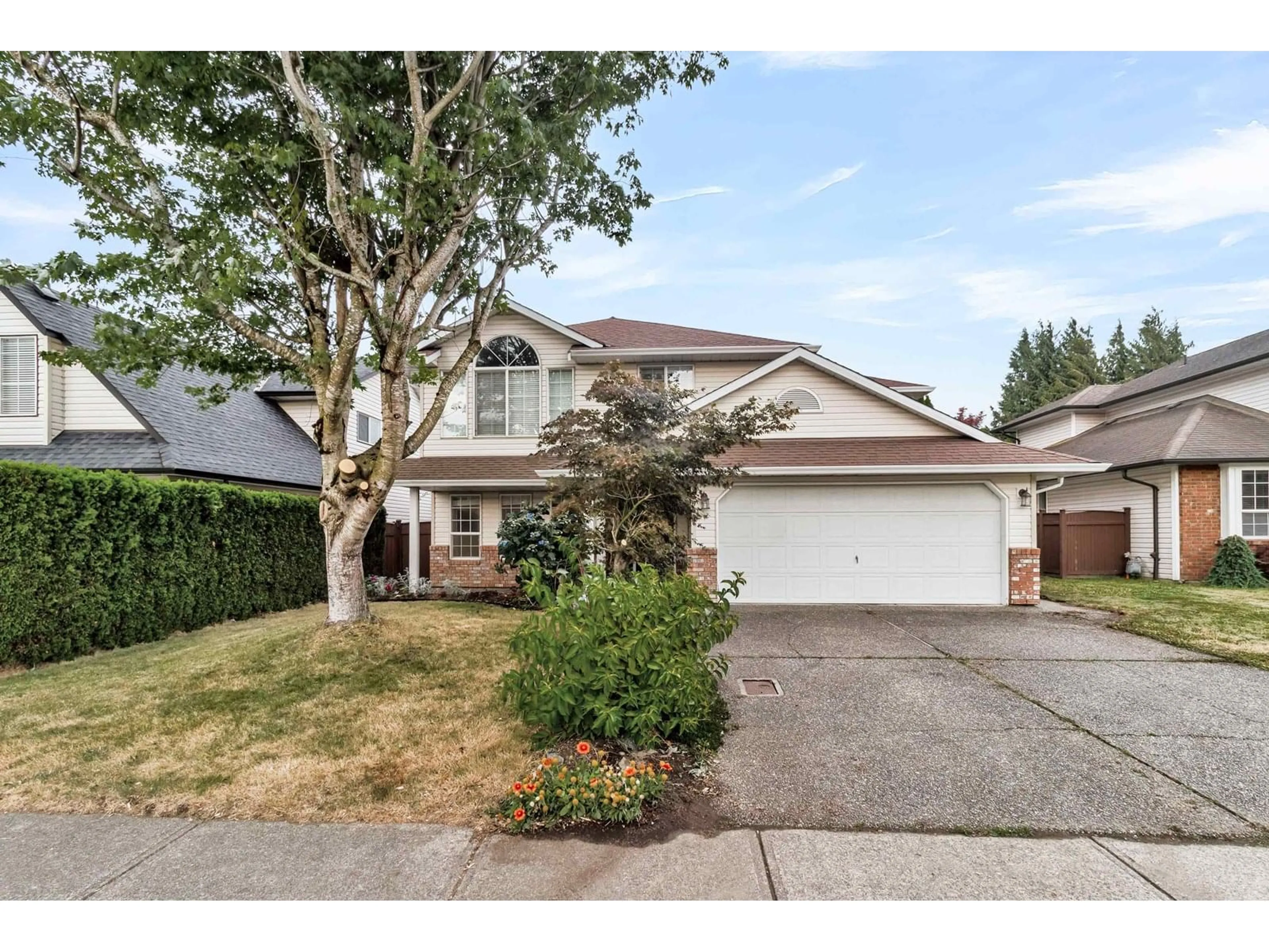 Home with vinyl exterior material, street for 5664 VILLA ROSA PLACE, Chilliwack British Columbia V2R3K6