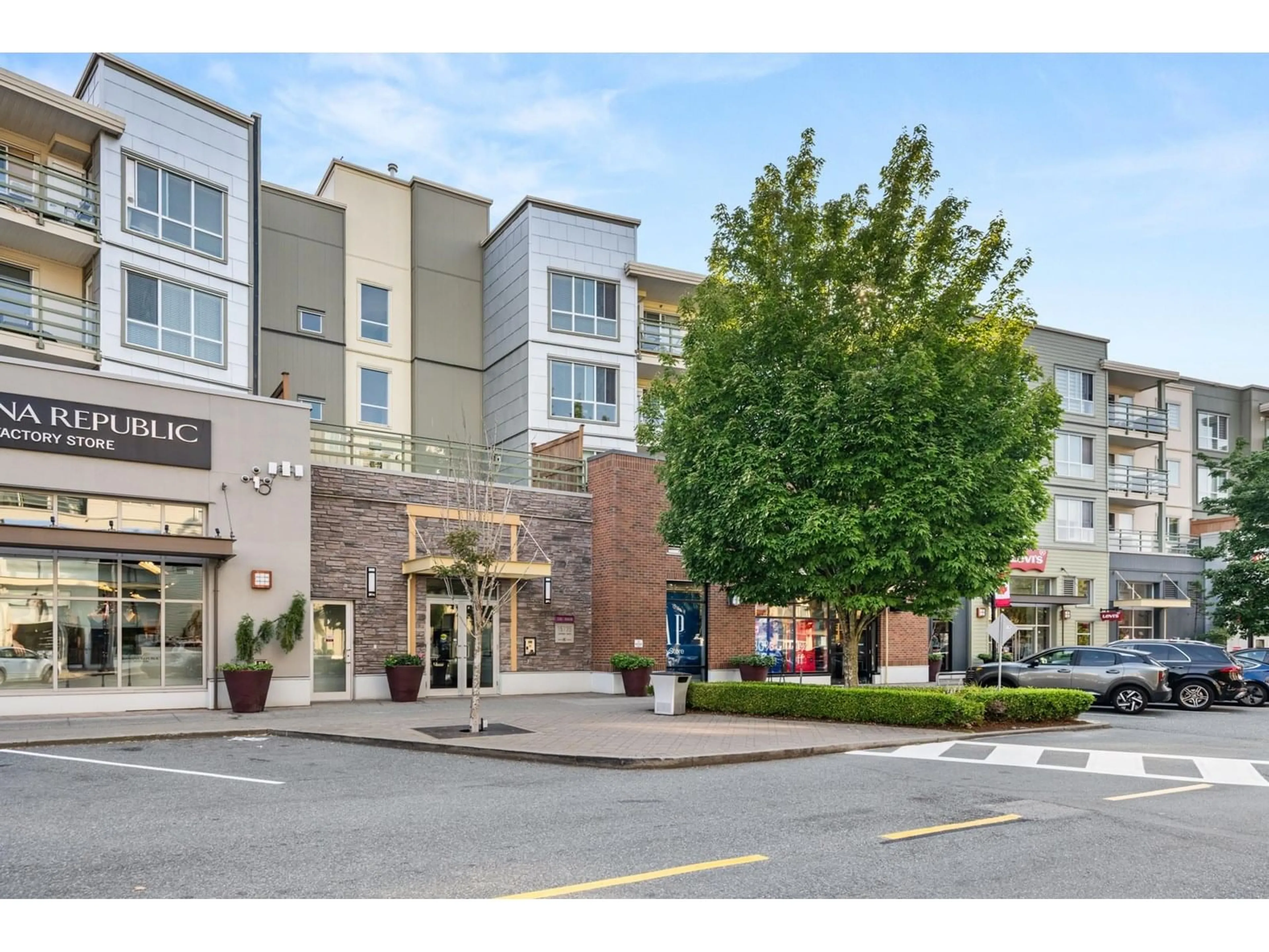 Unknown for 209 - 15735 CROYDON, Surrey British Columbia V3S2L5