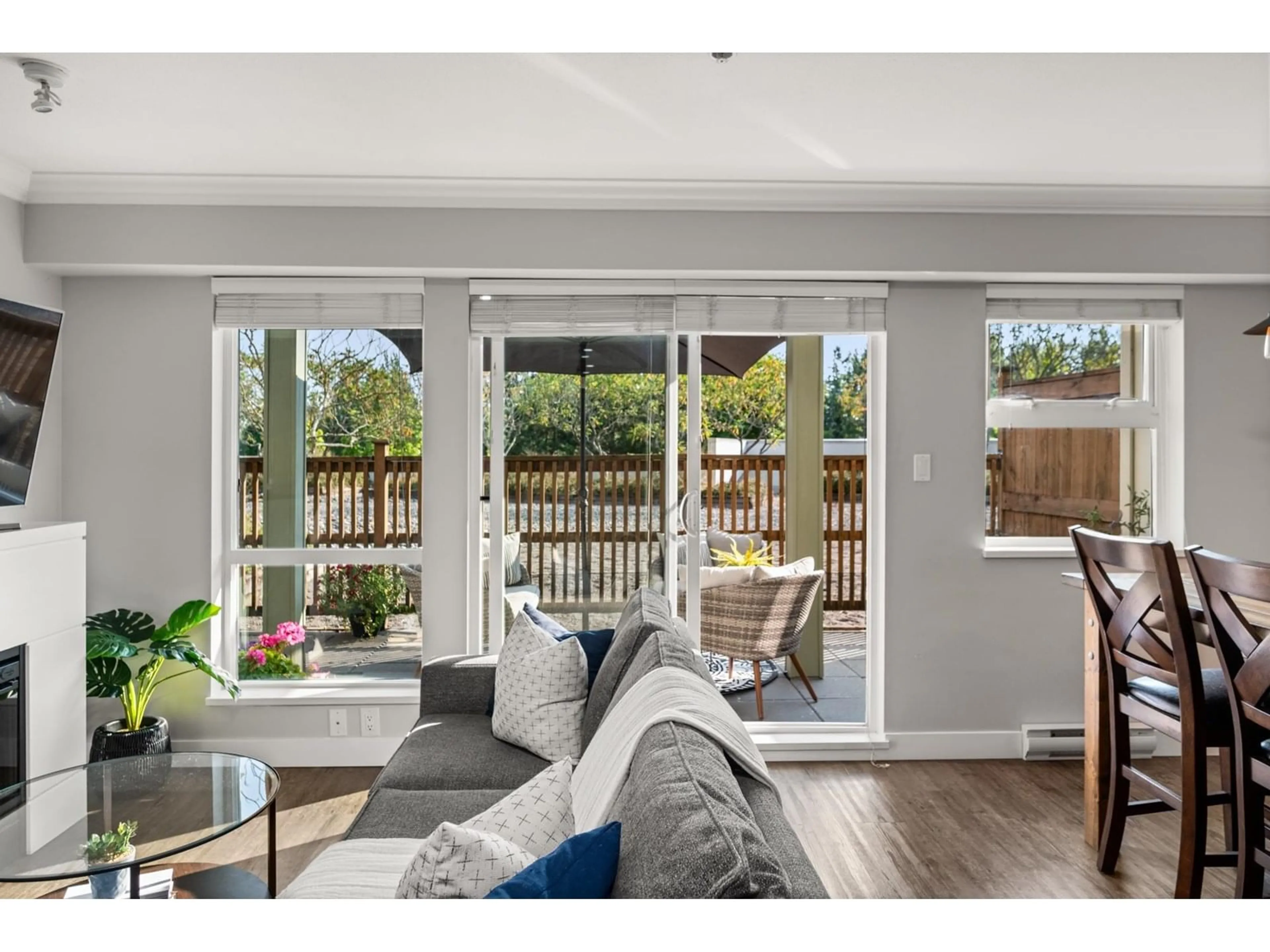 Unknown for 209 - 15735 CROYDON, Surrey British Columbia V3S2L5