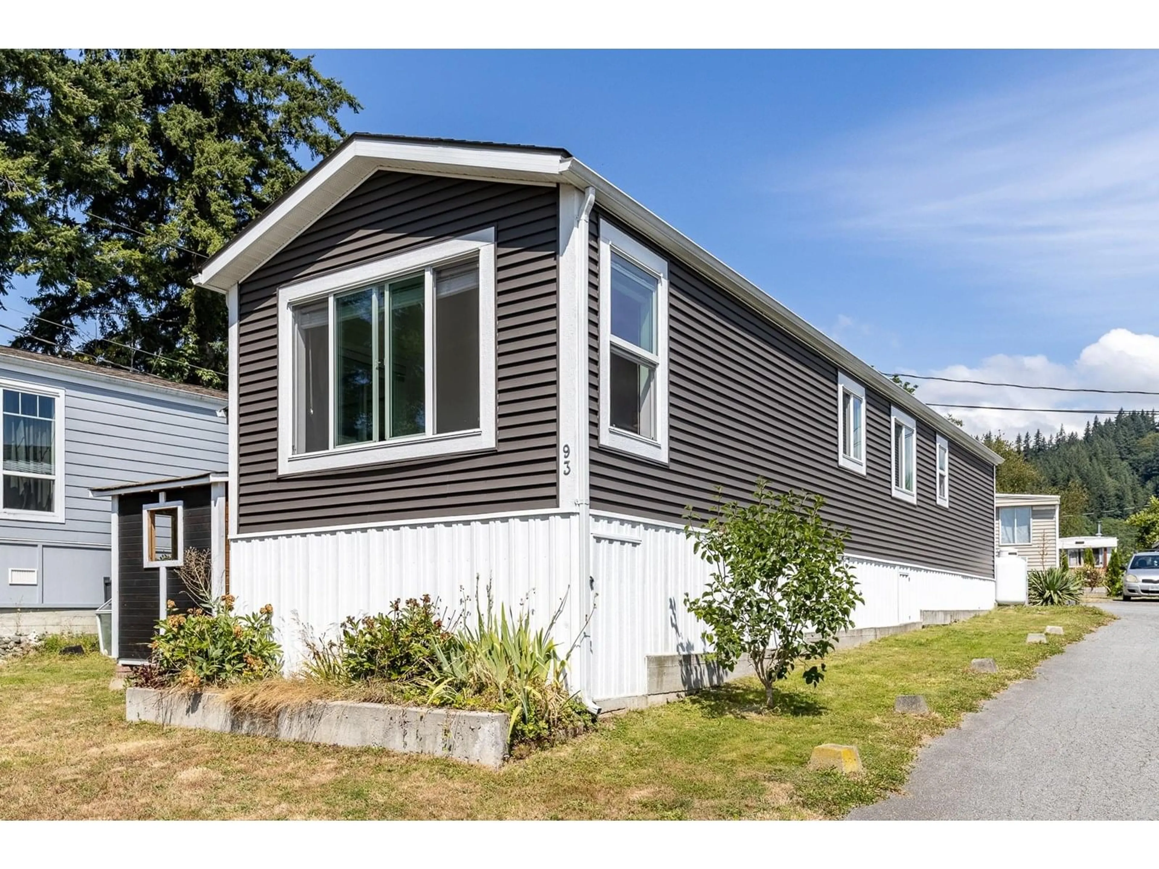 Home with vinyl exterior material, street for 93 - 9950 WILSON, Mission British Columbia V4S1B3