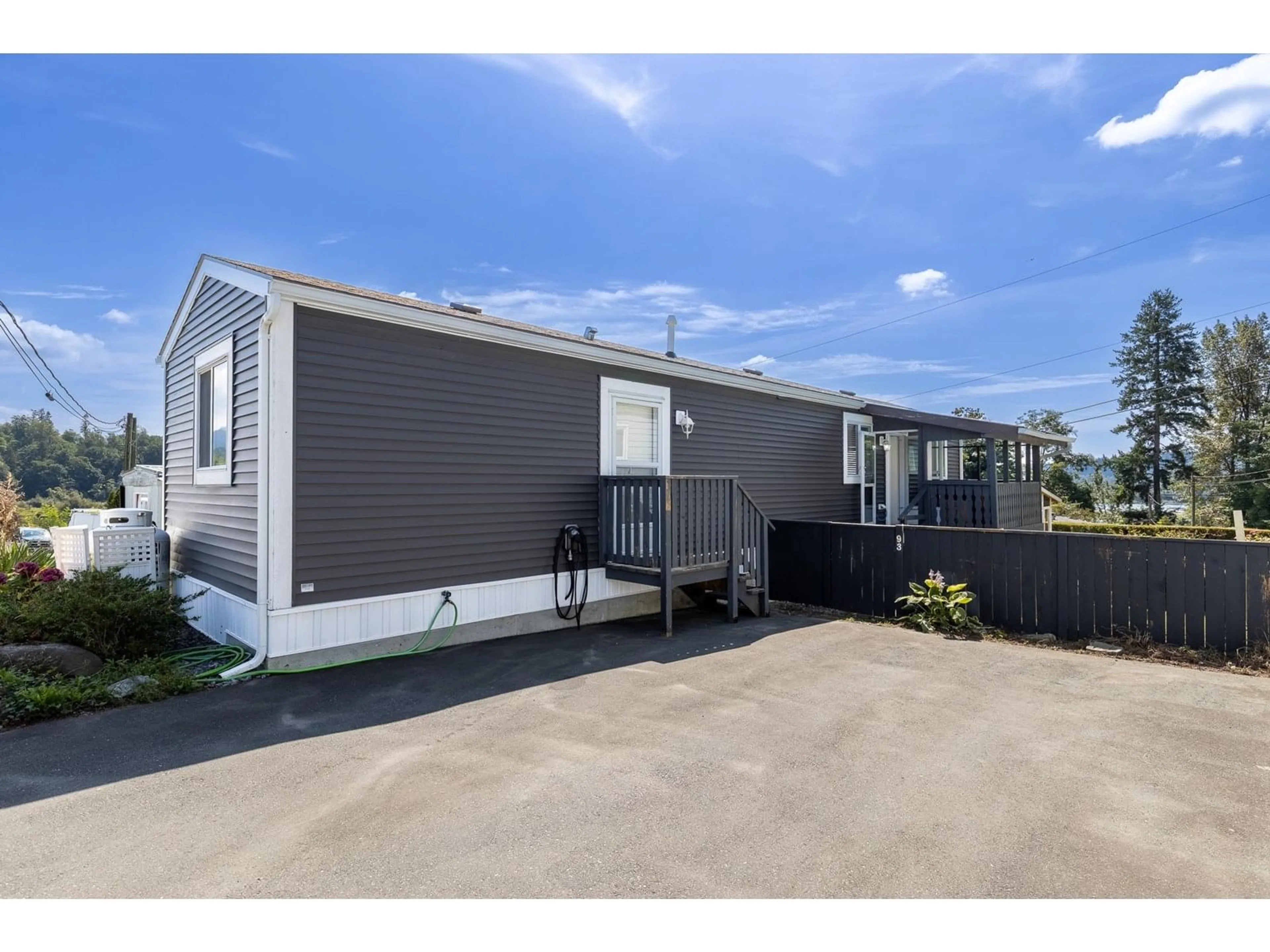 Home with vinyl exterior material, street for 93 - 9950 WILSON, Mission British Columbia V4S1B3