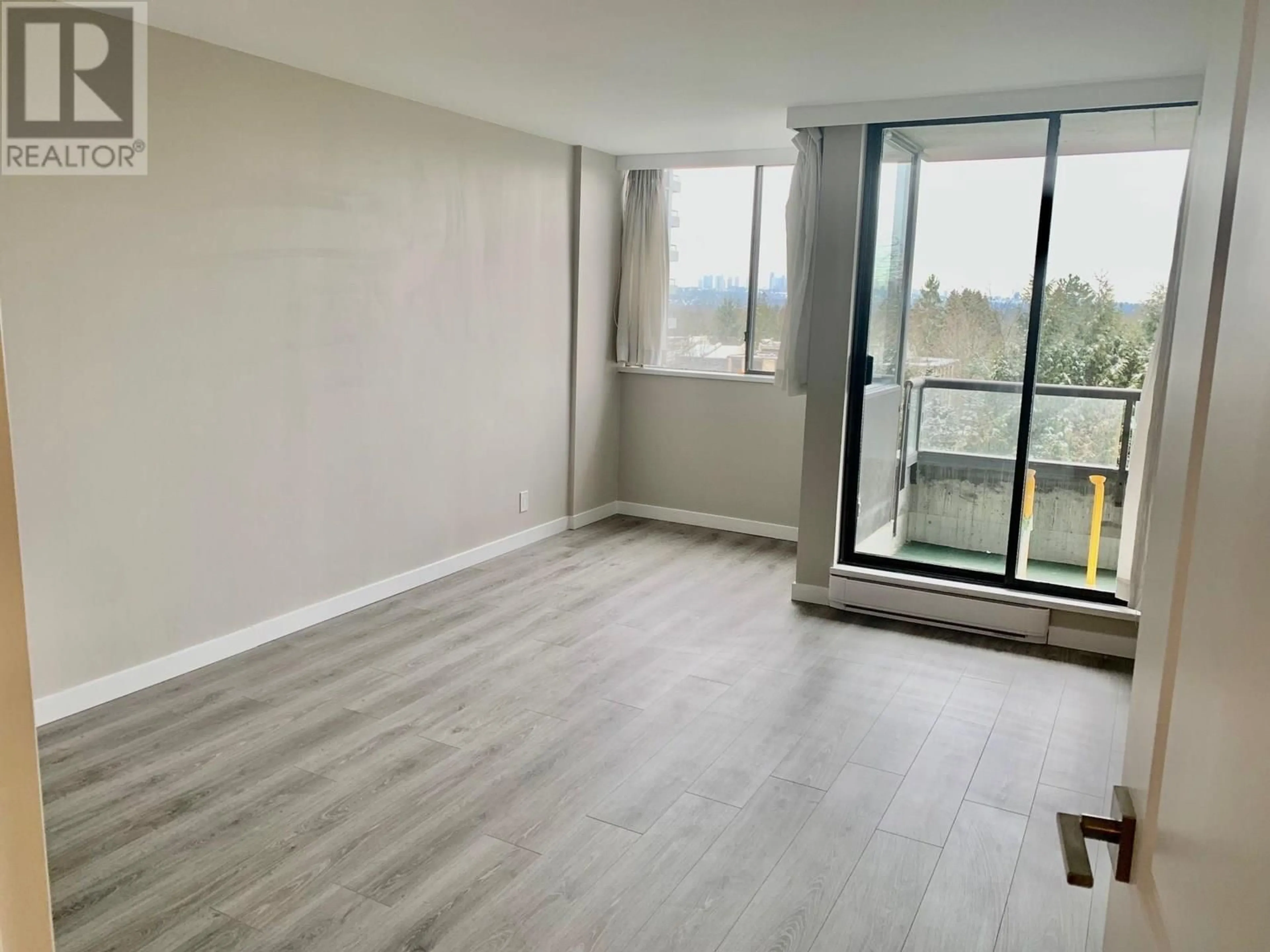 A pic of a room for 805 - 3970 CARRIGAN COURT, Burnaby British Columbia V3N4S5
