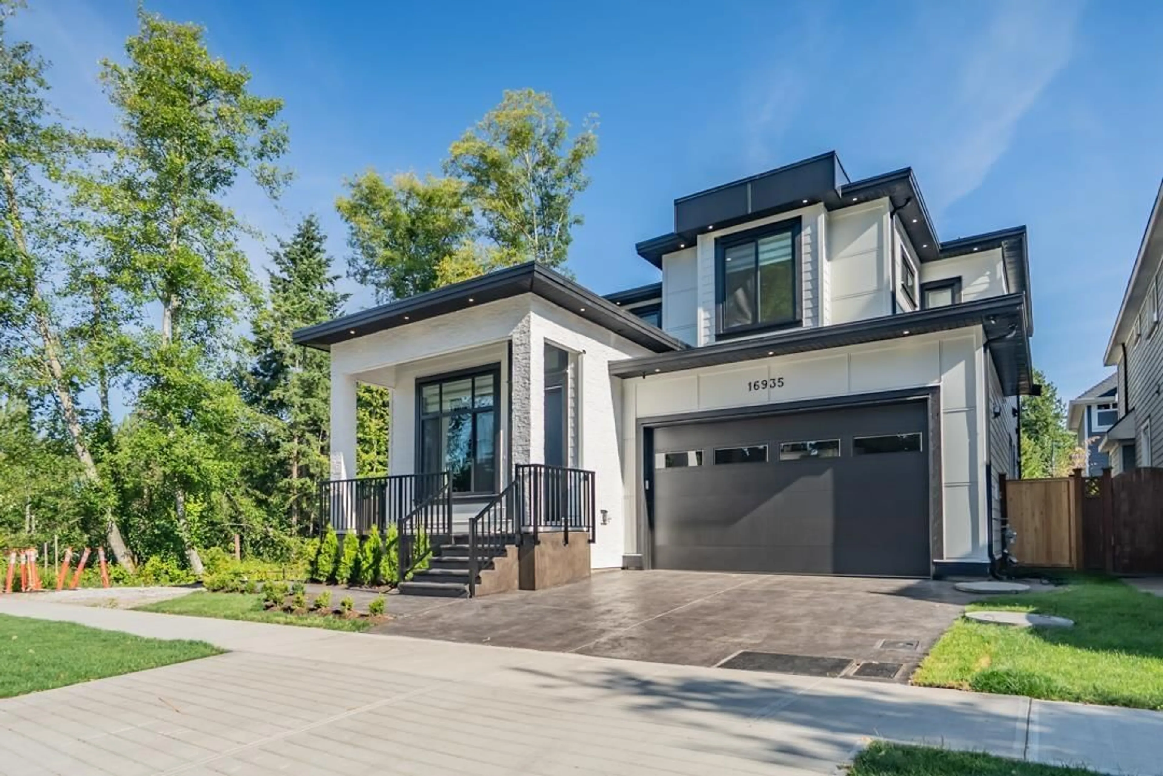 Home with brick exterior material, street for 16935 0A, Surrey British Columbia V3Z9N8