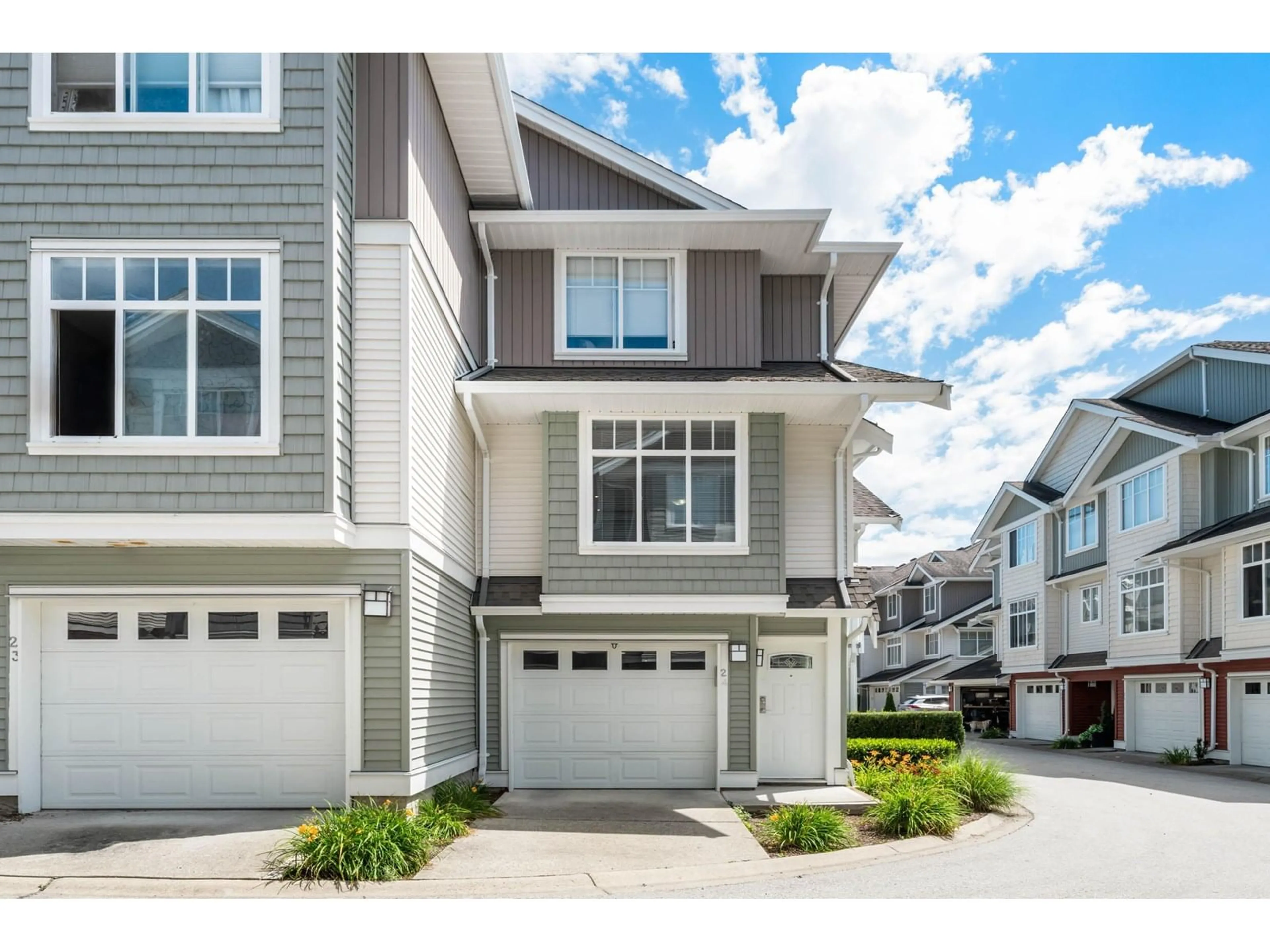 Home with vinyl exterior material, street for 24 - 19480 66, Surrey British Columbia V4N5W7