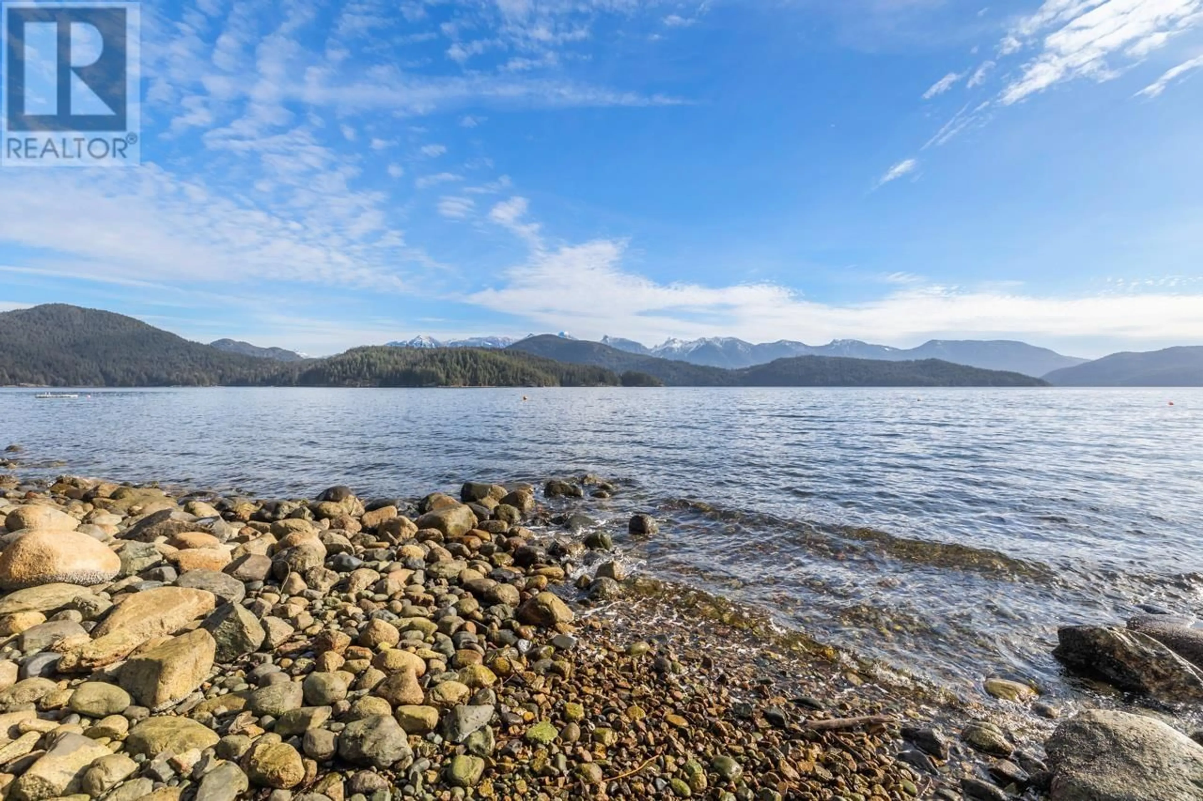 Blurry image for 724 THE GROVE ROAD, Gambier Island British Columbia V0N1V0