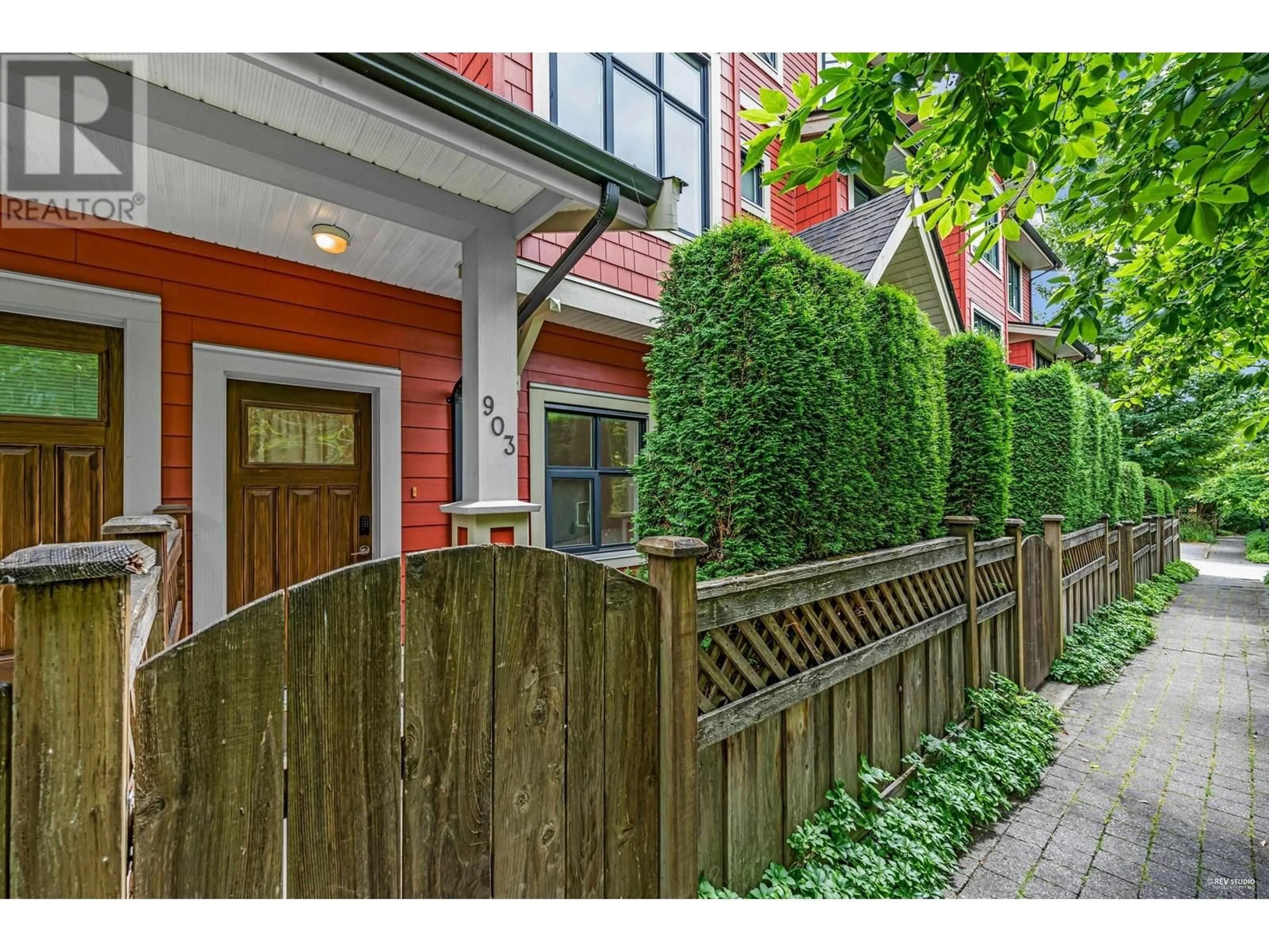 Unknown for 903 - 8485 NEW HAVEN CLOSE, Burnaby British Columbia V5J0B7