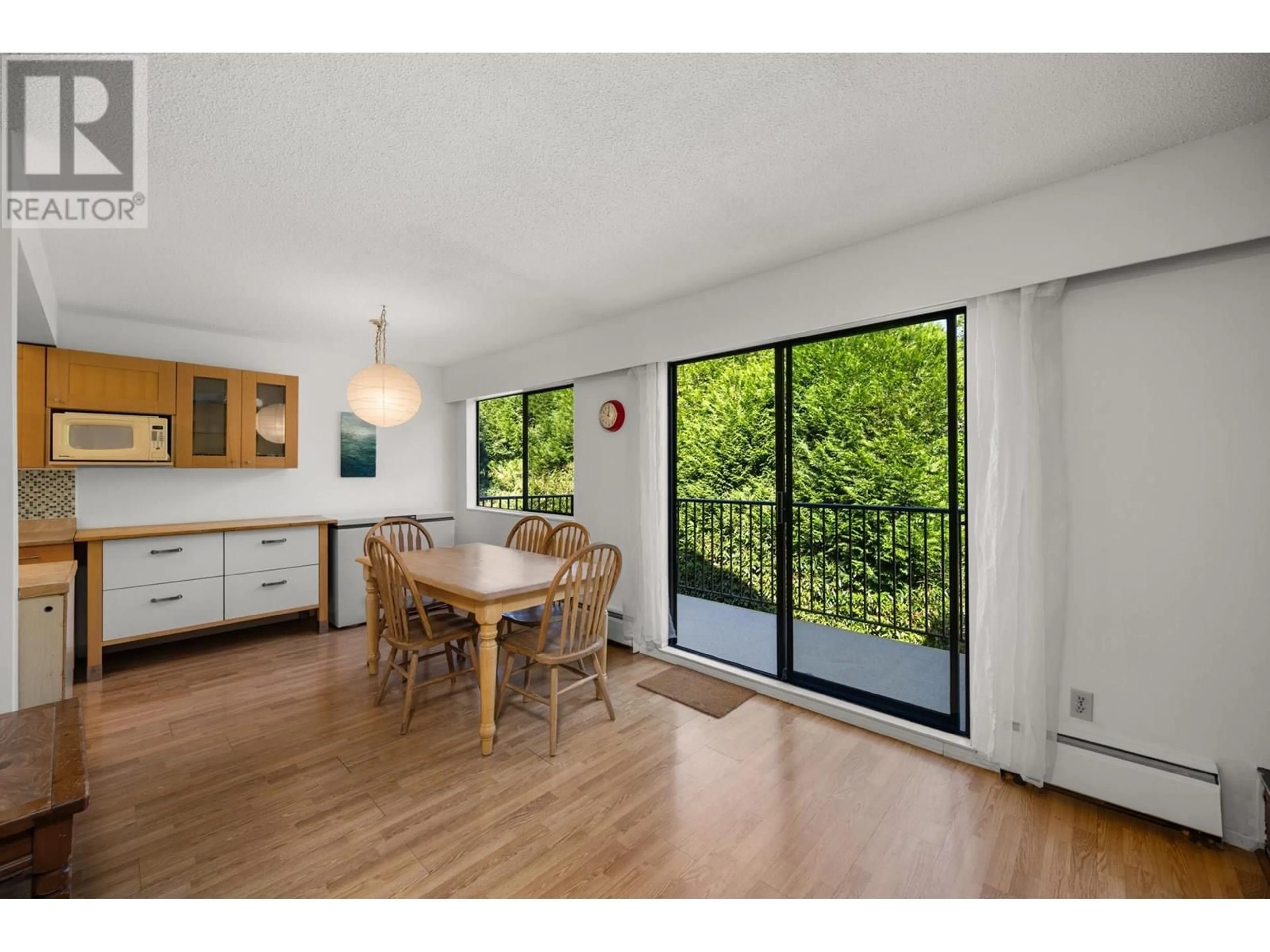 Unknown for 8943 HORNE STREET, Burnaby British Columbia V3N4J8
