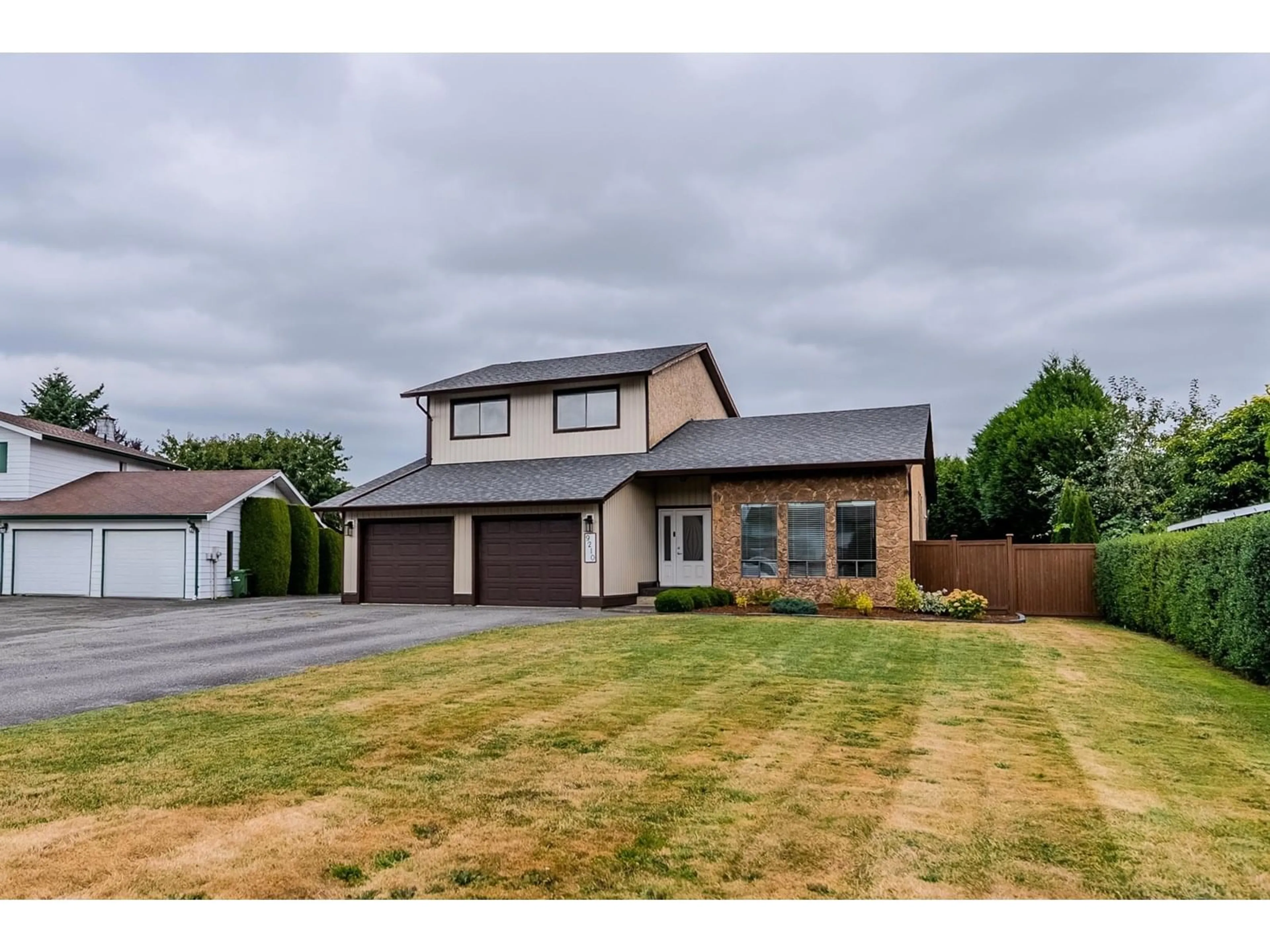 Unknown for 9210 ASPEN PLACE, Chilliwack British Columbia V2P6W5