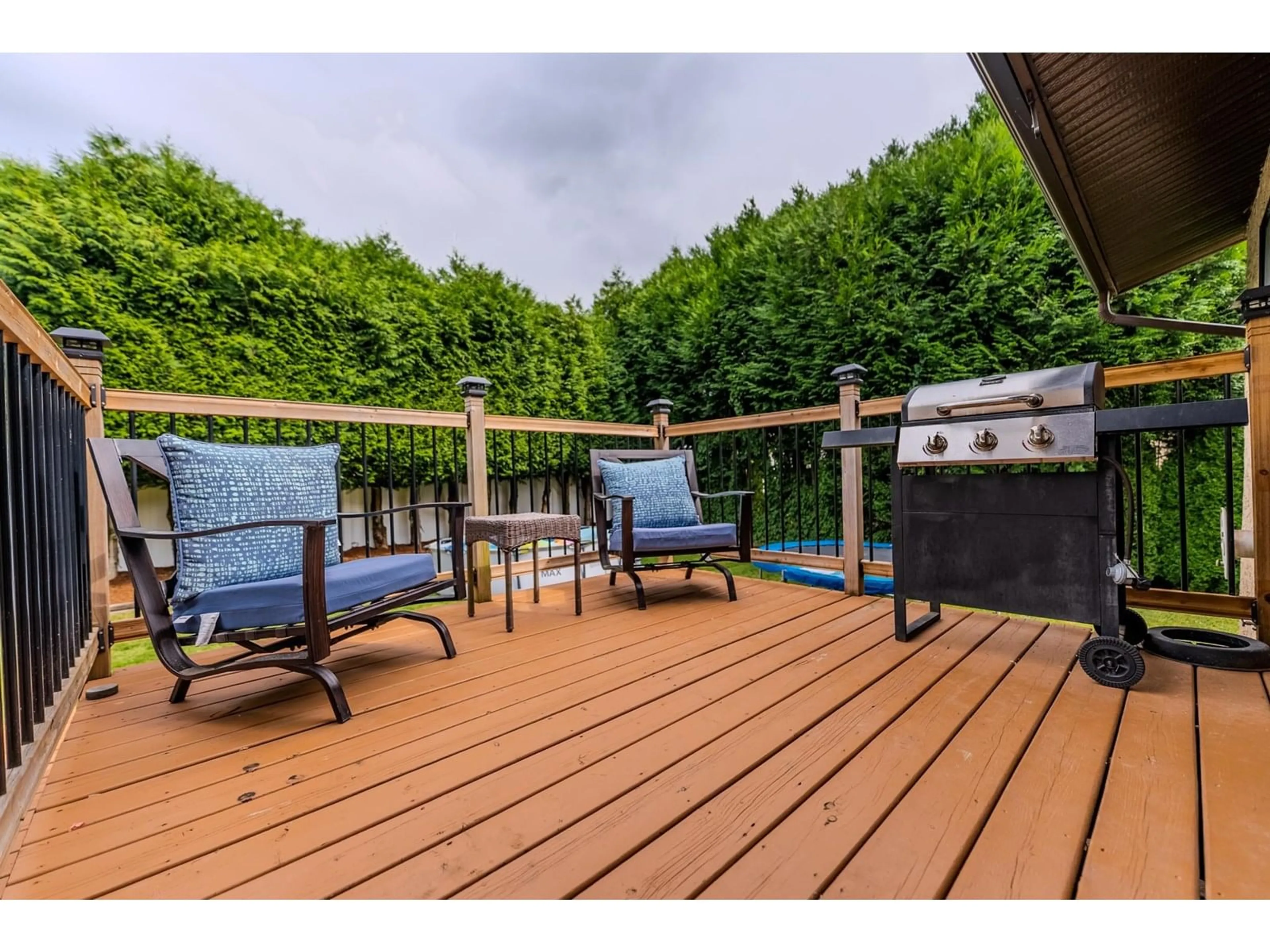 Patio, water/lake/river/ocean view for 9210 ASPEN PLACE, Chilliwack British Columbia V2P6W5