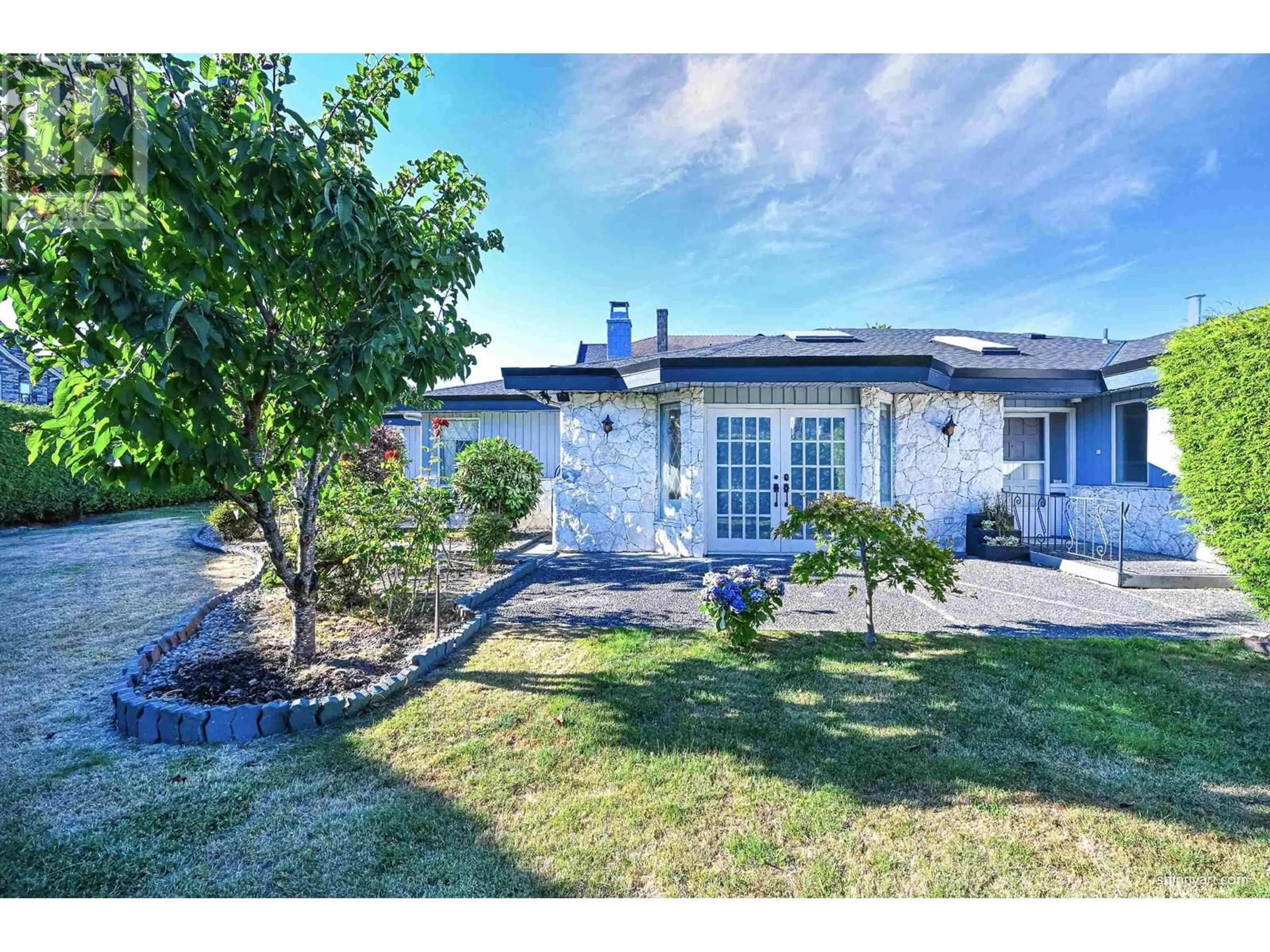 A pic from outside/outdoor area/front of a property/back of a property/a pic from drone, street for 4151 WALLER DRIVE, Richmond British Columbia V7E5P5
