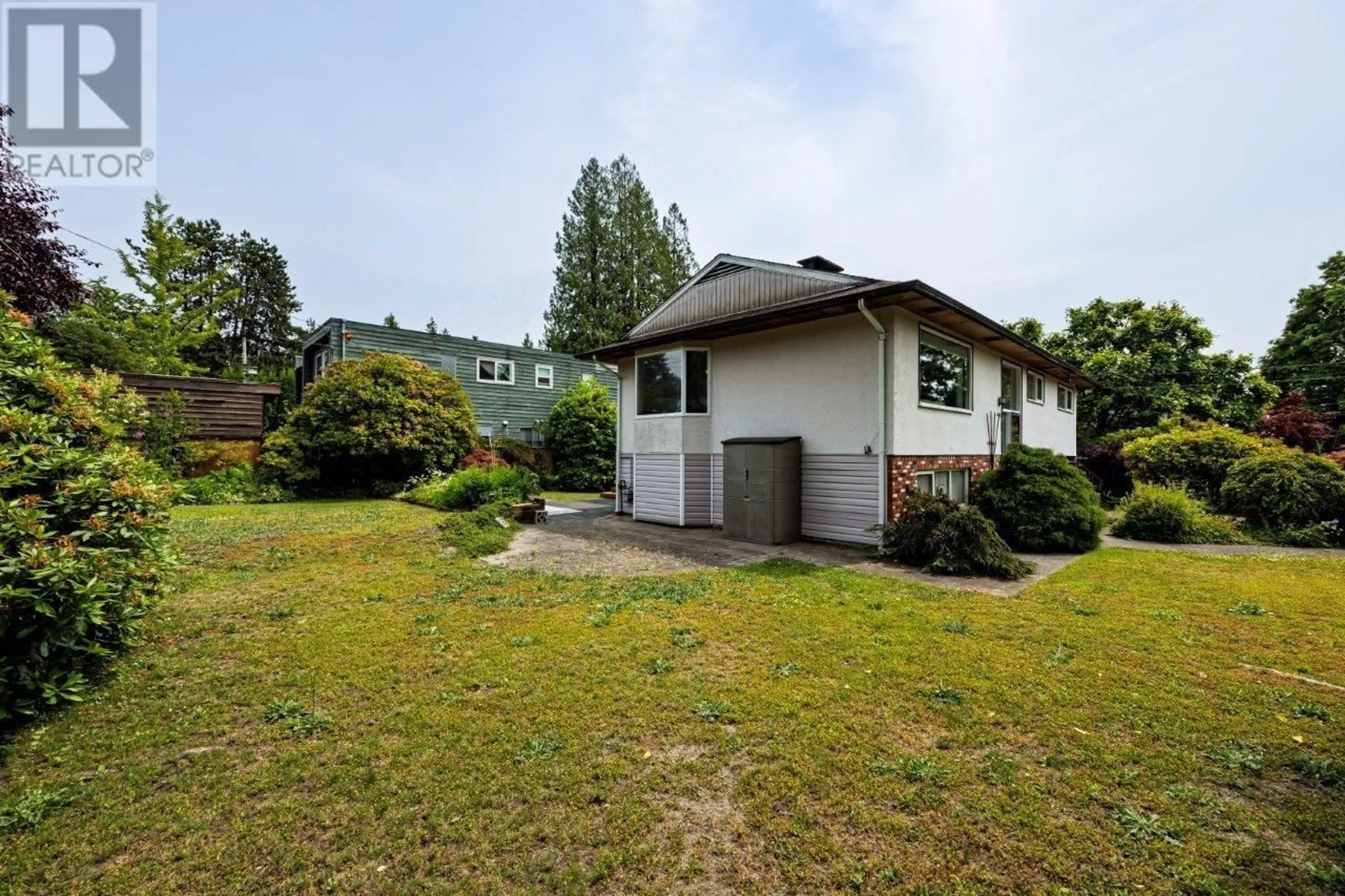 Unknown for 3588 ALLAN ROAD, North Vancouver British Columbia V7K2M7