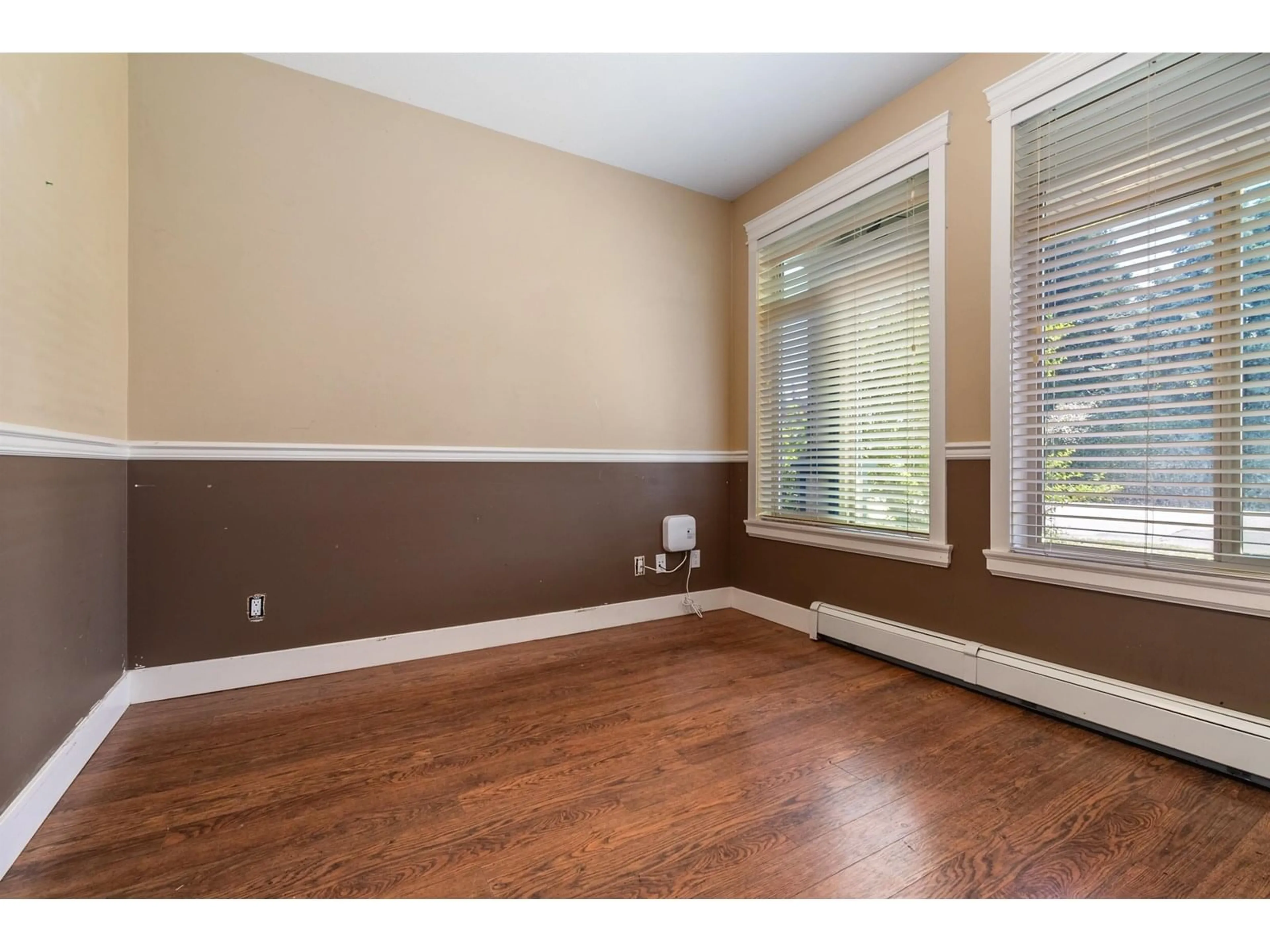 A pic of a room for 46623 FIRST AVENUE, Chilliwack British Columbia V2P1X4