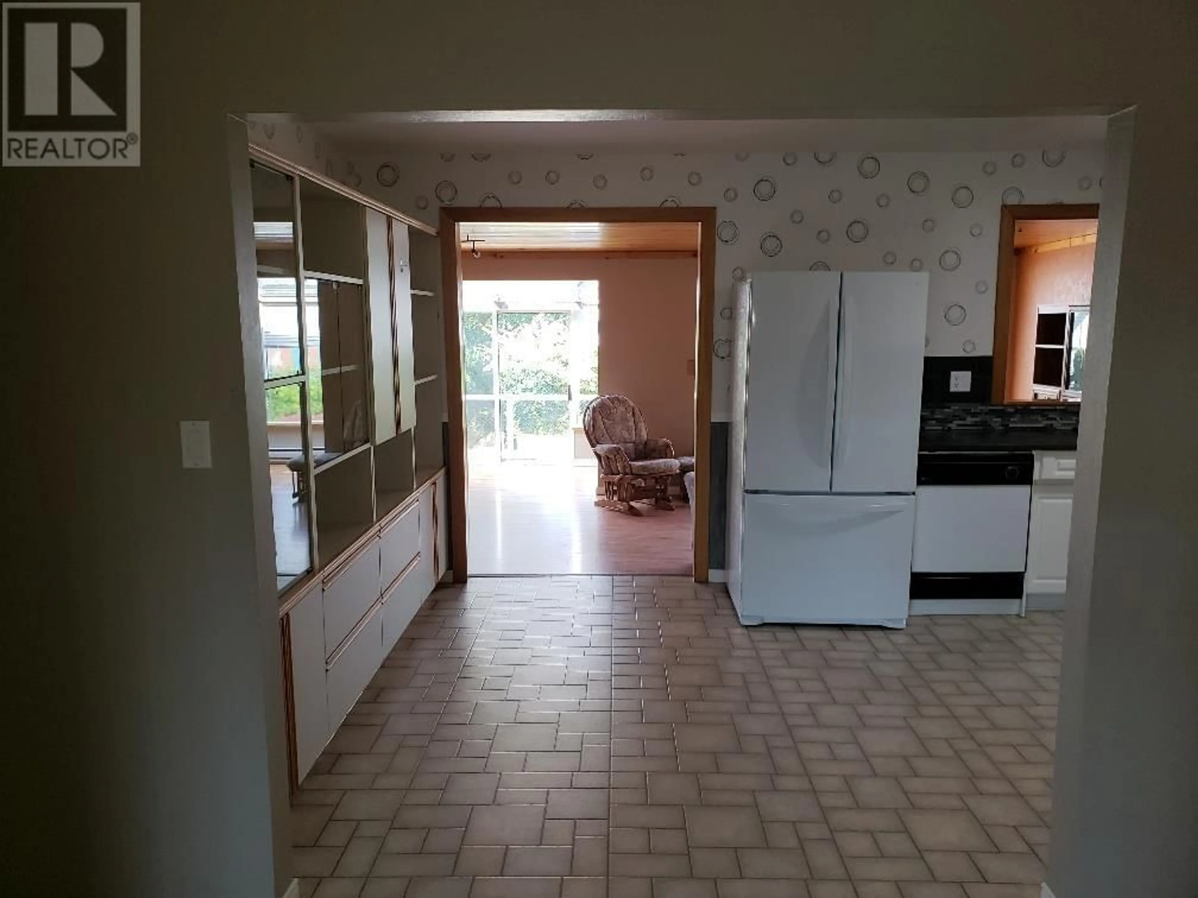 Indoor foyer for 4918 SCOTT AVENUE, Terrace British Columbia V8G2B8