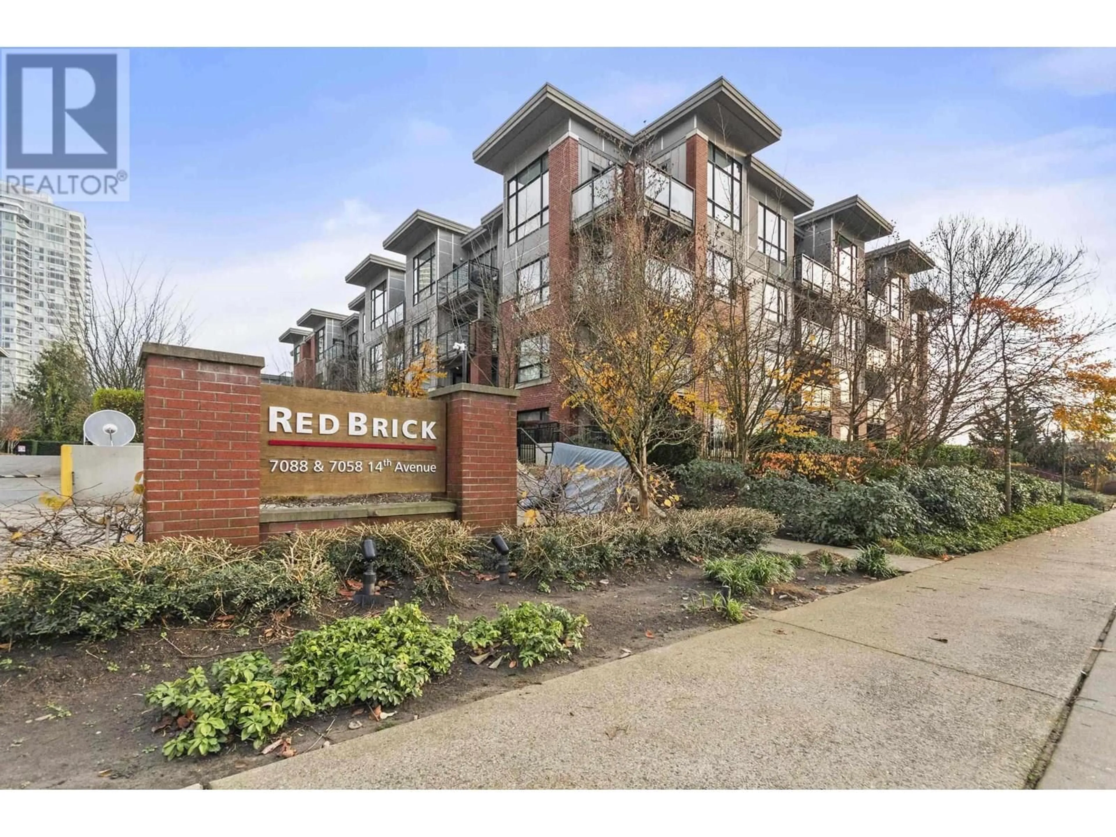 Unknown for 423 - 7058 14TH AVENUE, Burnaby British Columbia V3N1Z2