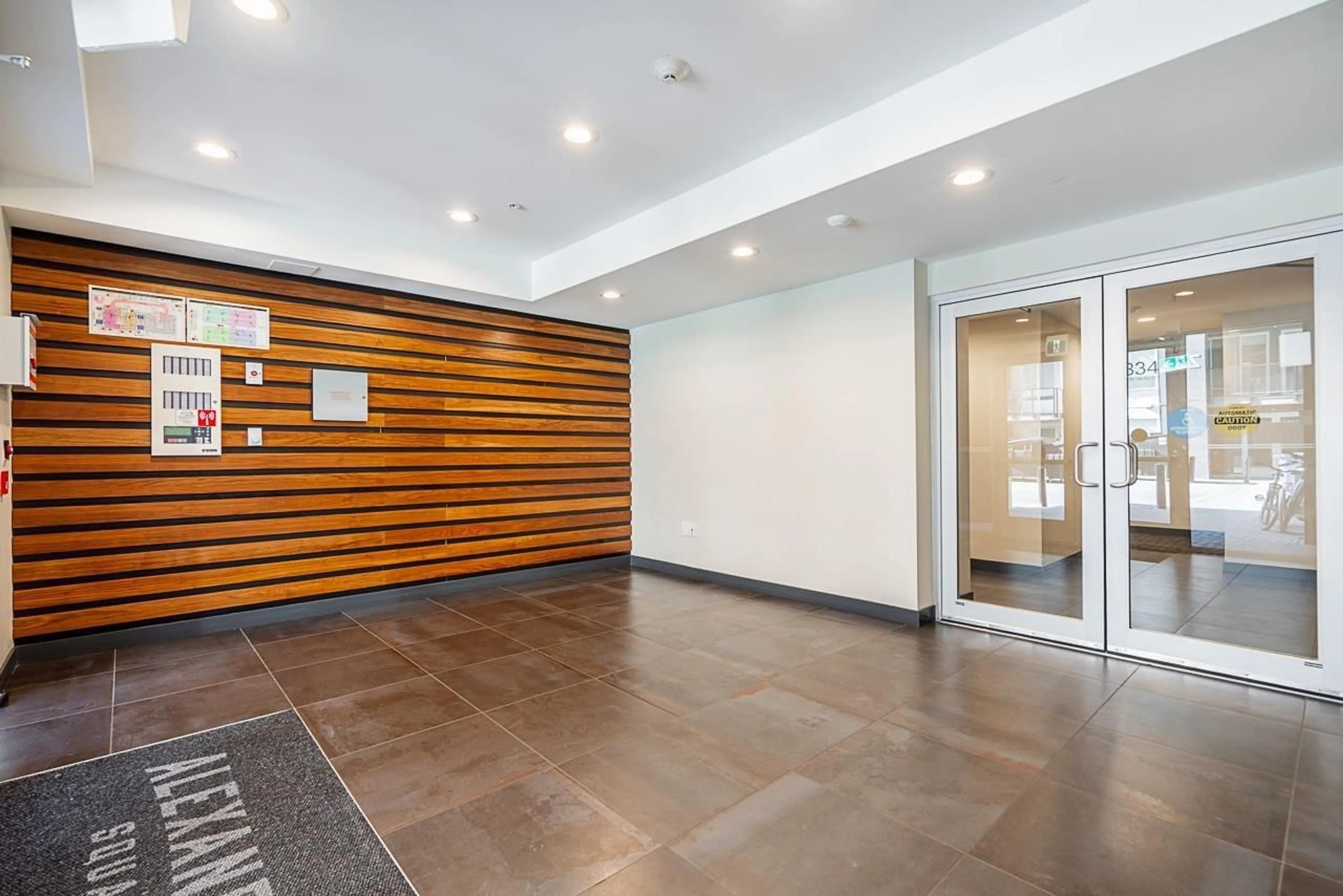 Indoor foyer for B110 - 20834 80, Langley British Columbia V2Y2C8