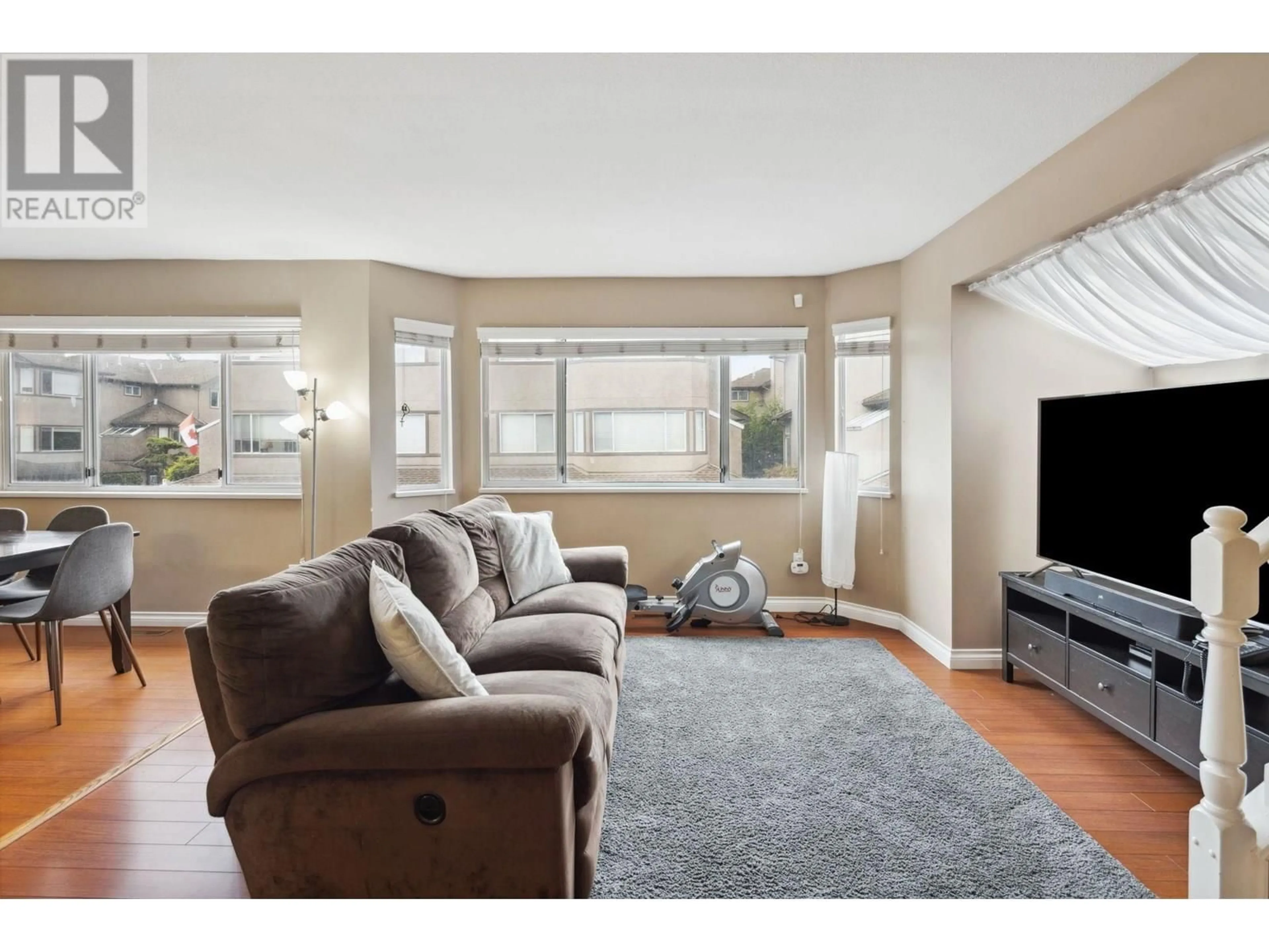 Living room with furniture, unknown for 62 - 5380 SMITH DRIVE, Richmond British Columbia V6V2K8