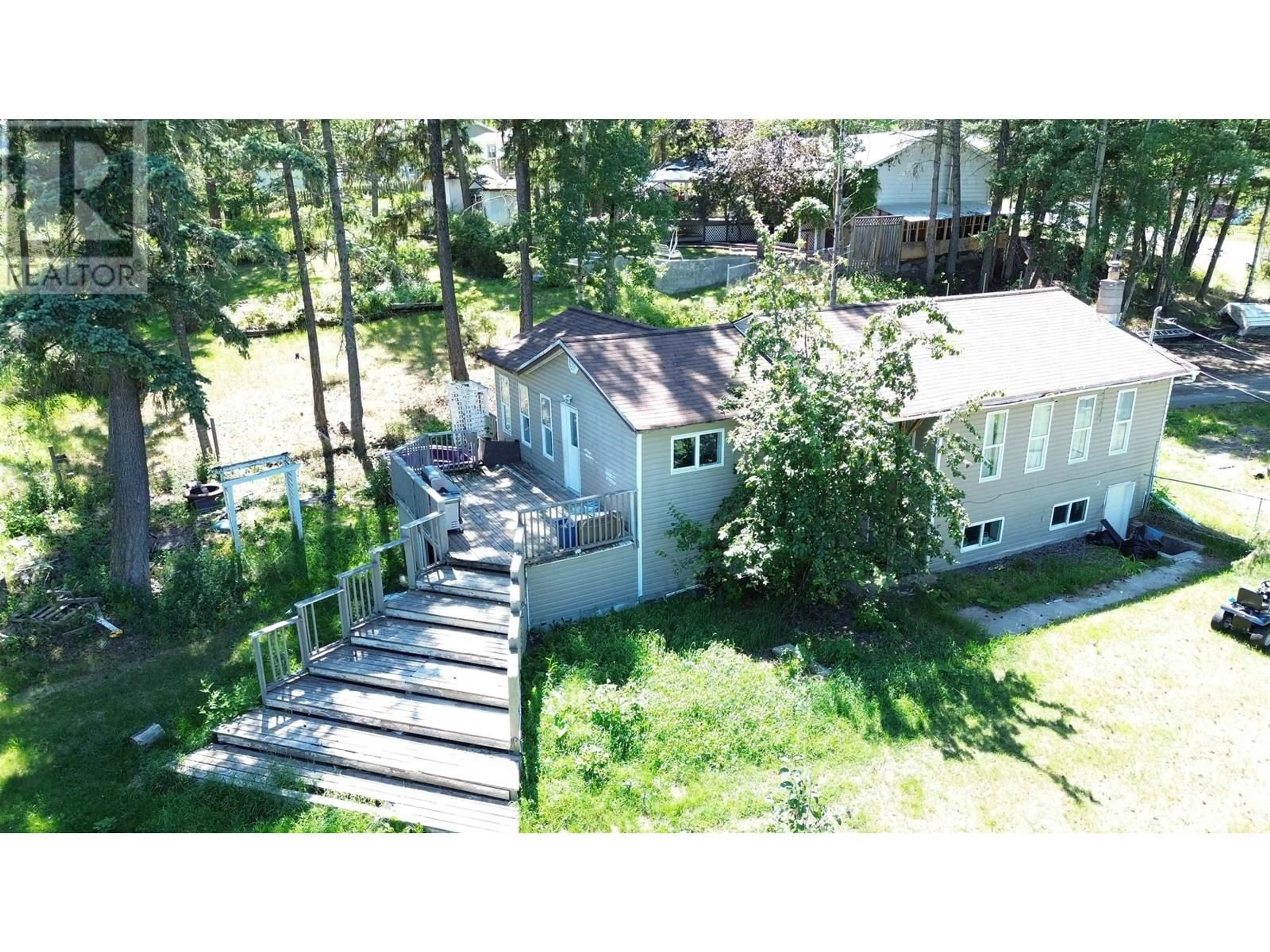 A pic from outside/outdoor area/front of a property/back of a property/a pic from drone, unknown for 1004 BALSAM STREET, Williams Lake British Columbia V2G3M7