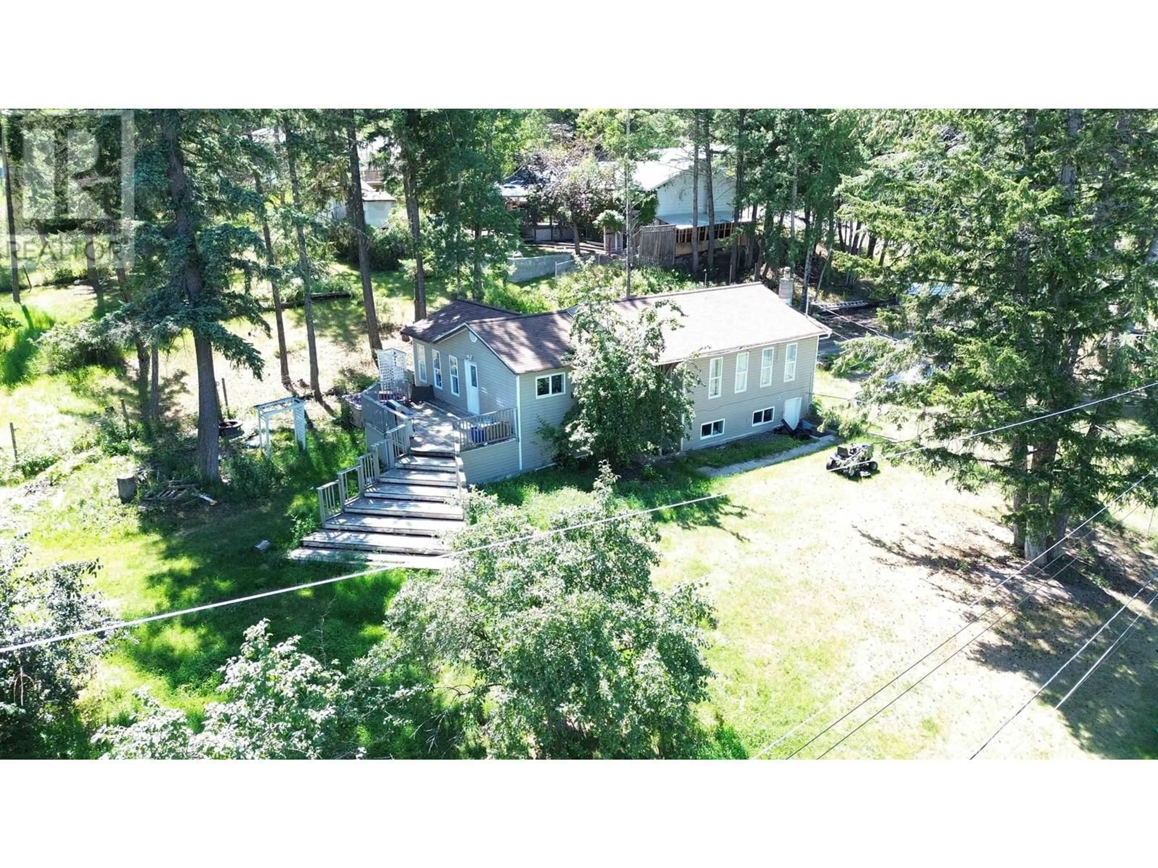 A pic from outside/outdoor area/front of a property/back of a property/a pic from drone, unknown for 1004 BALSAM STREET, Williams Lake British Columbia V2G3M7