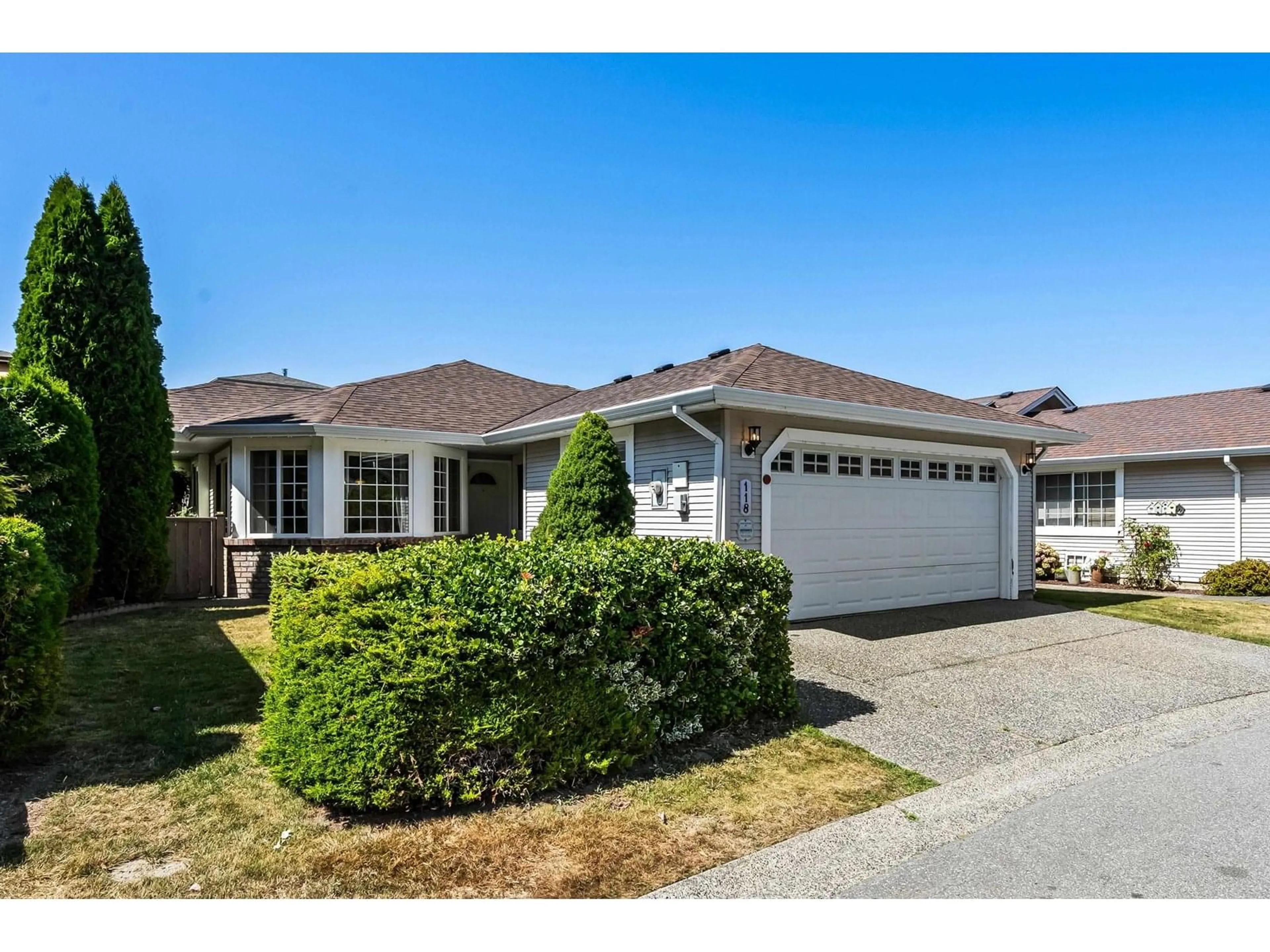 Home with vinyl exterior material, street for 118 - 6001 PROMONTORY ROAD, Chilliwack British Columbia V2R3E3