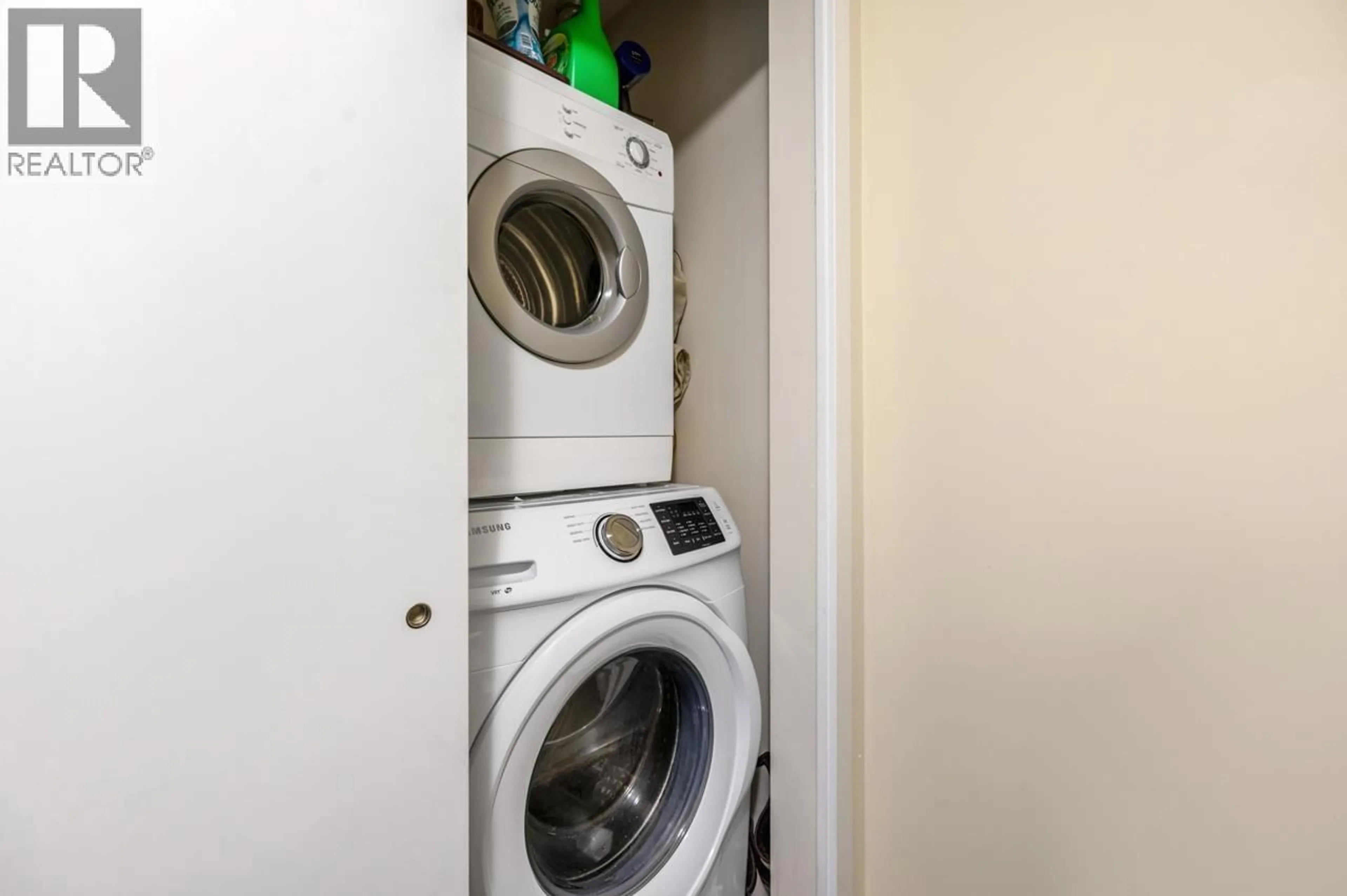 Laundry room for 320 - 7777 ROYAL OAK AVENUE, Burnaby British Columbia V5J4K2