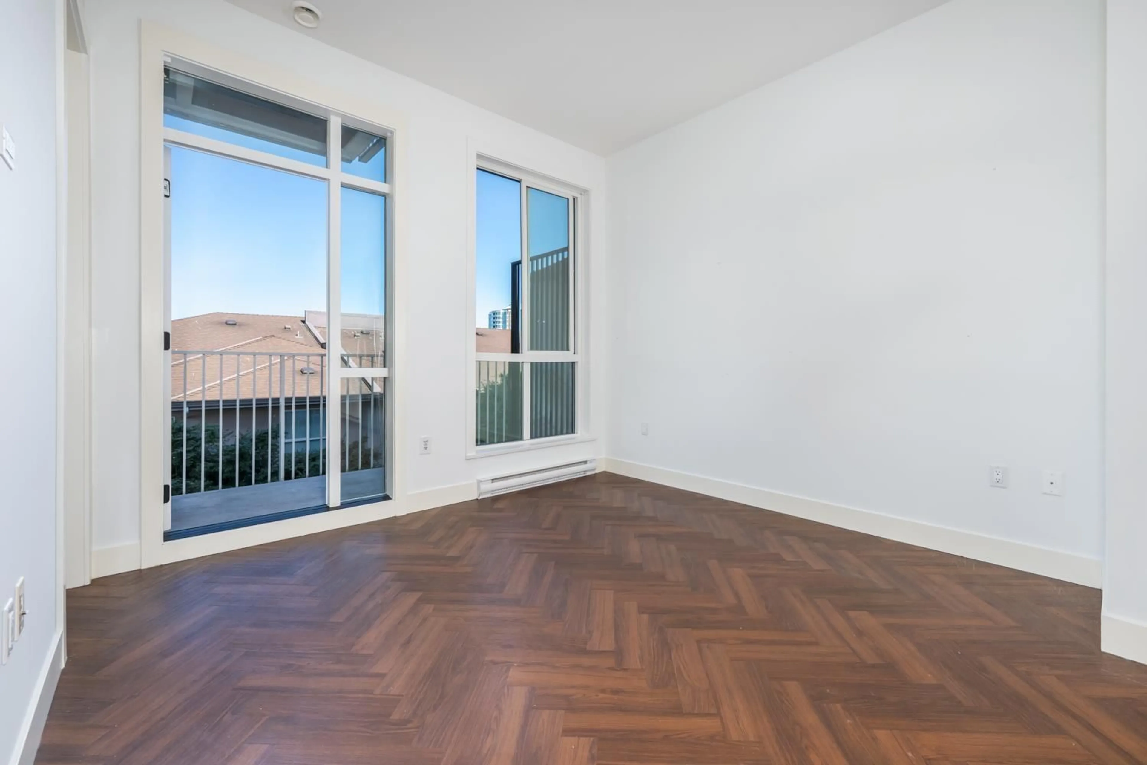 A pic of a room for 316 - 10168 149, Surrey British Columbia V3R0E9