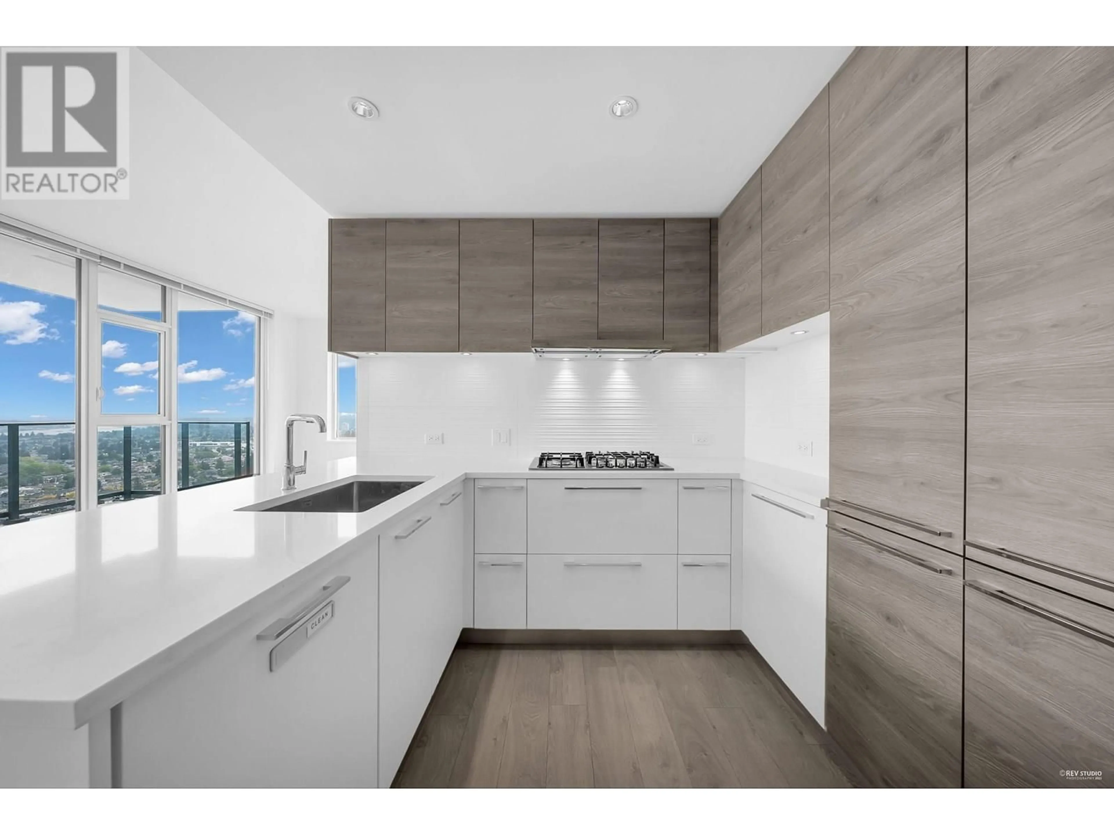 Standard kitchen, unknown for 3205 - 7358 EDMONDS STREET, Burnaby British Columbia V3N0H1