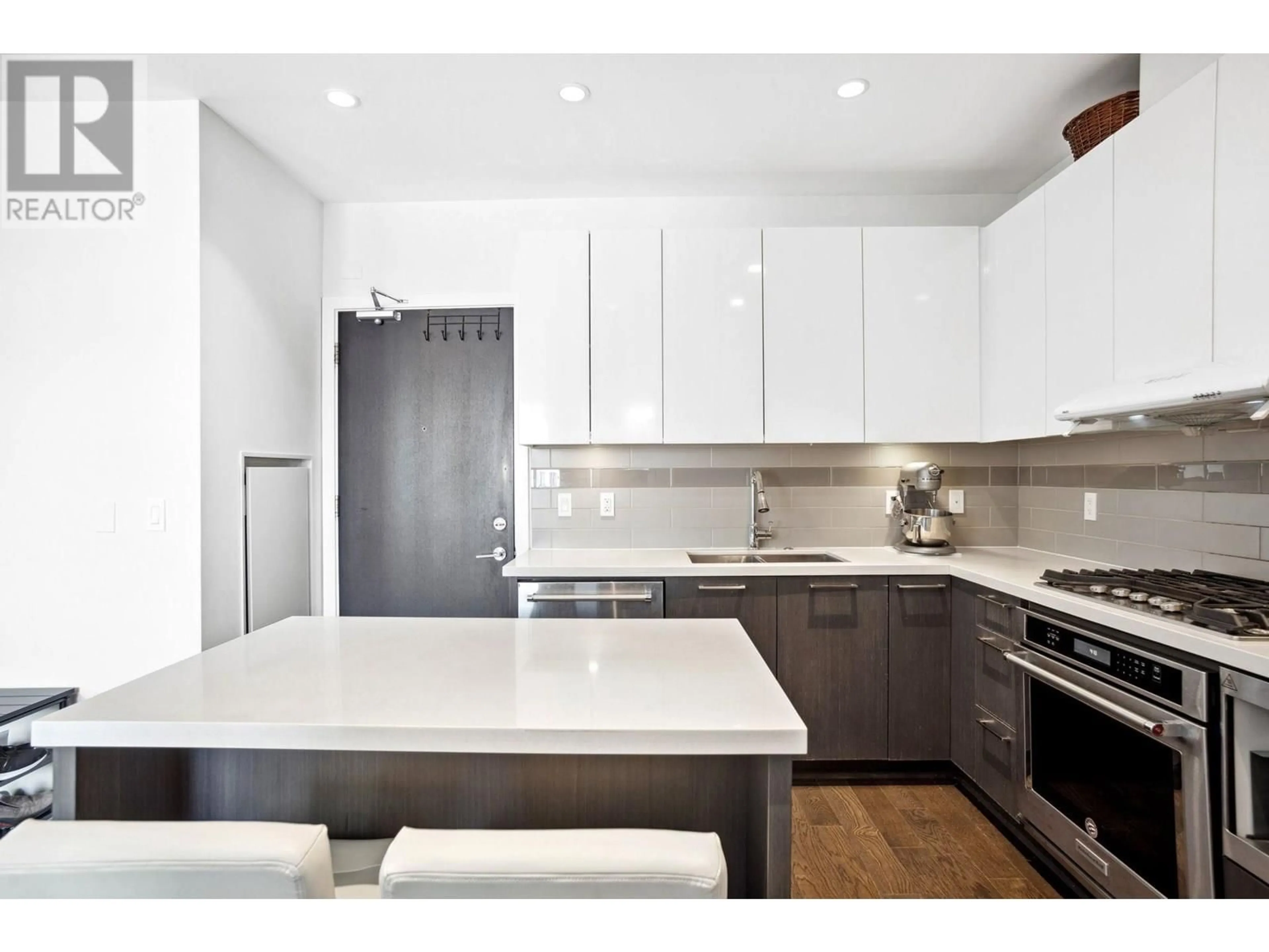 Contemporary kitchen, unknown for 719 - 7008 RIVER PARKWAY, Richmond British Columbia V6X0M3