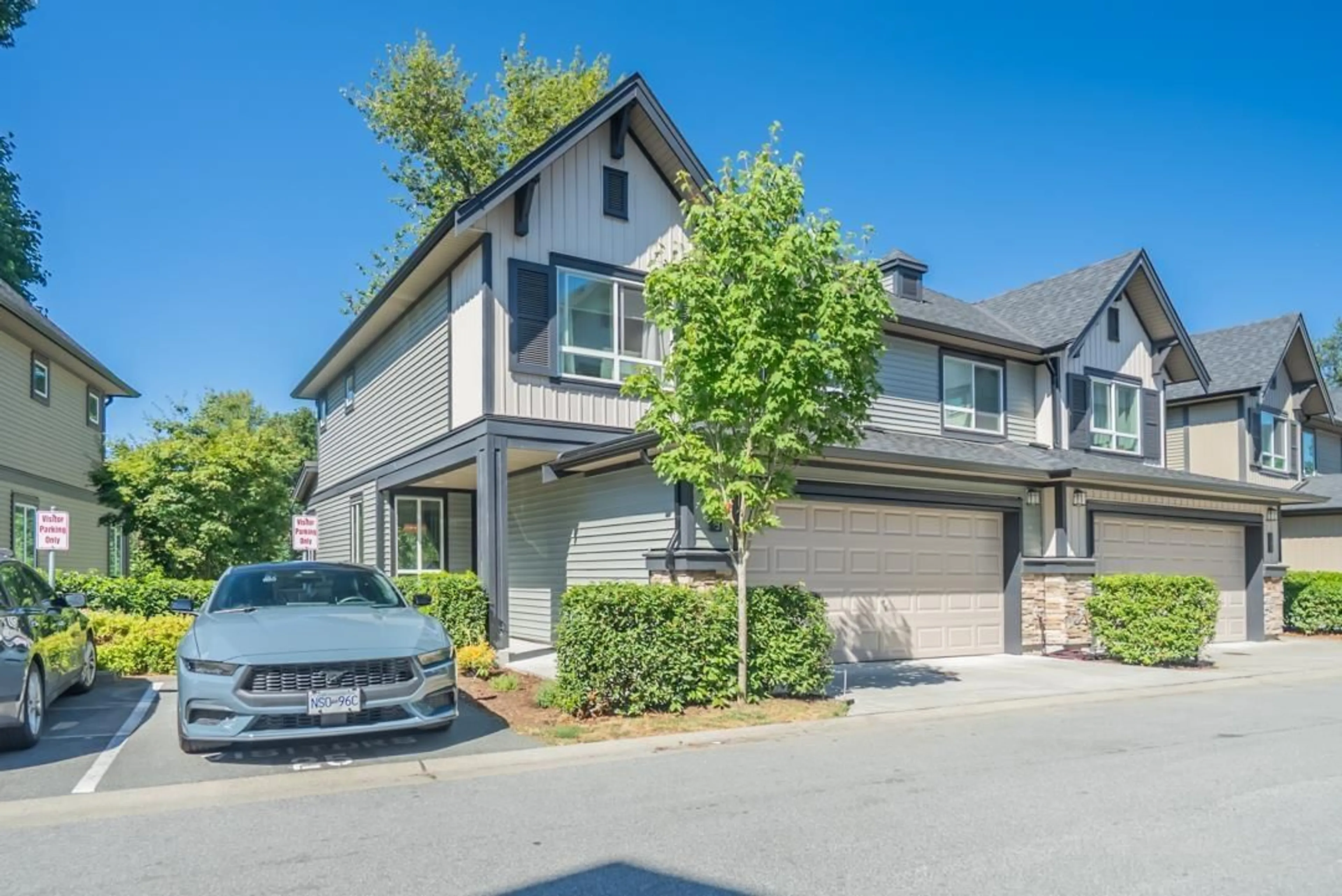 A pic from outside/outdoor area/front of a property/back of a property/a pic from drone, street for 143 - 30930 WESTRIDGE, Abbotsford British Columbia V2T0H6