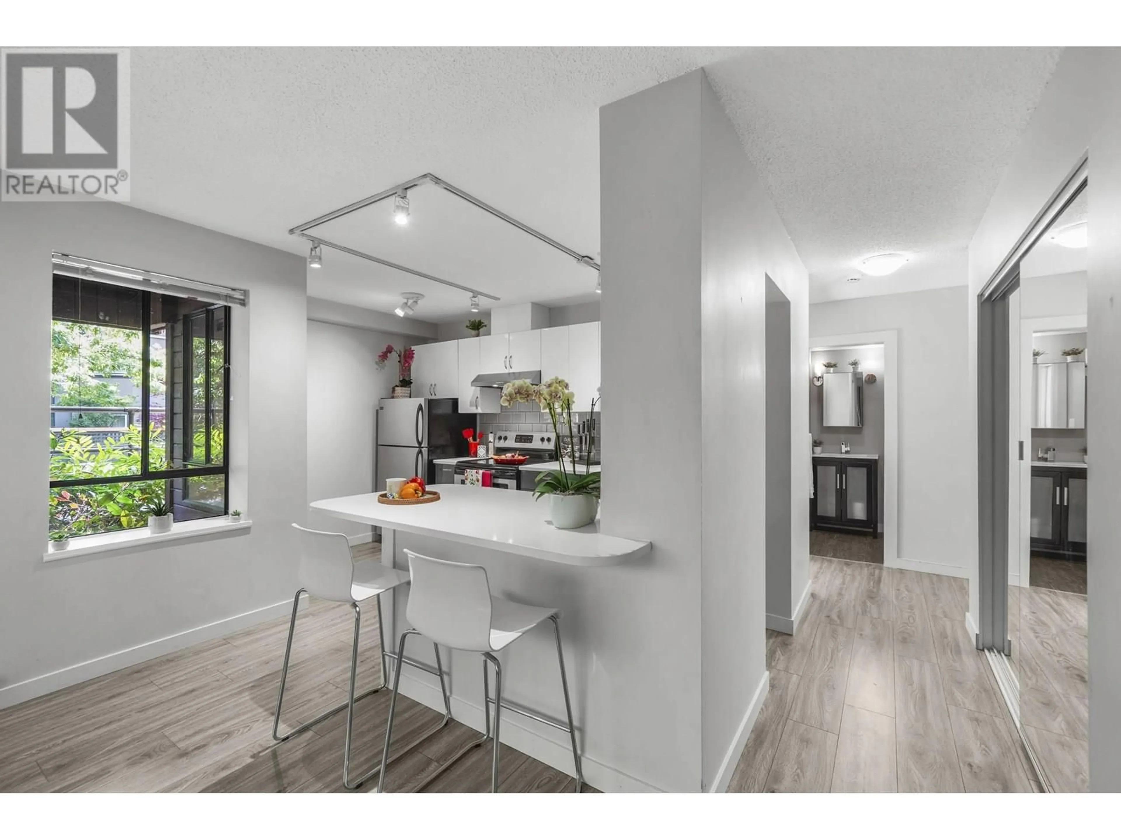 Open concept kitchen, unknown for 104 - 2920 ASH STREET, Vancouver British Columbia V5Z4A6