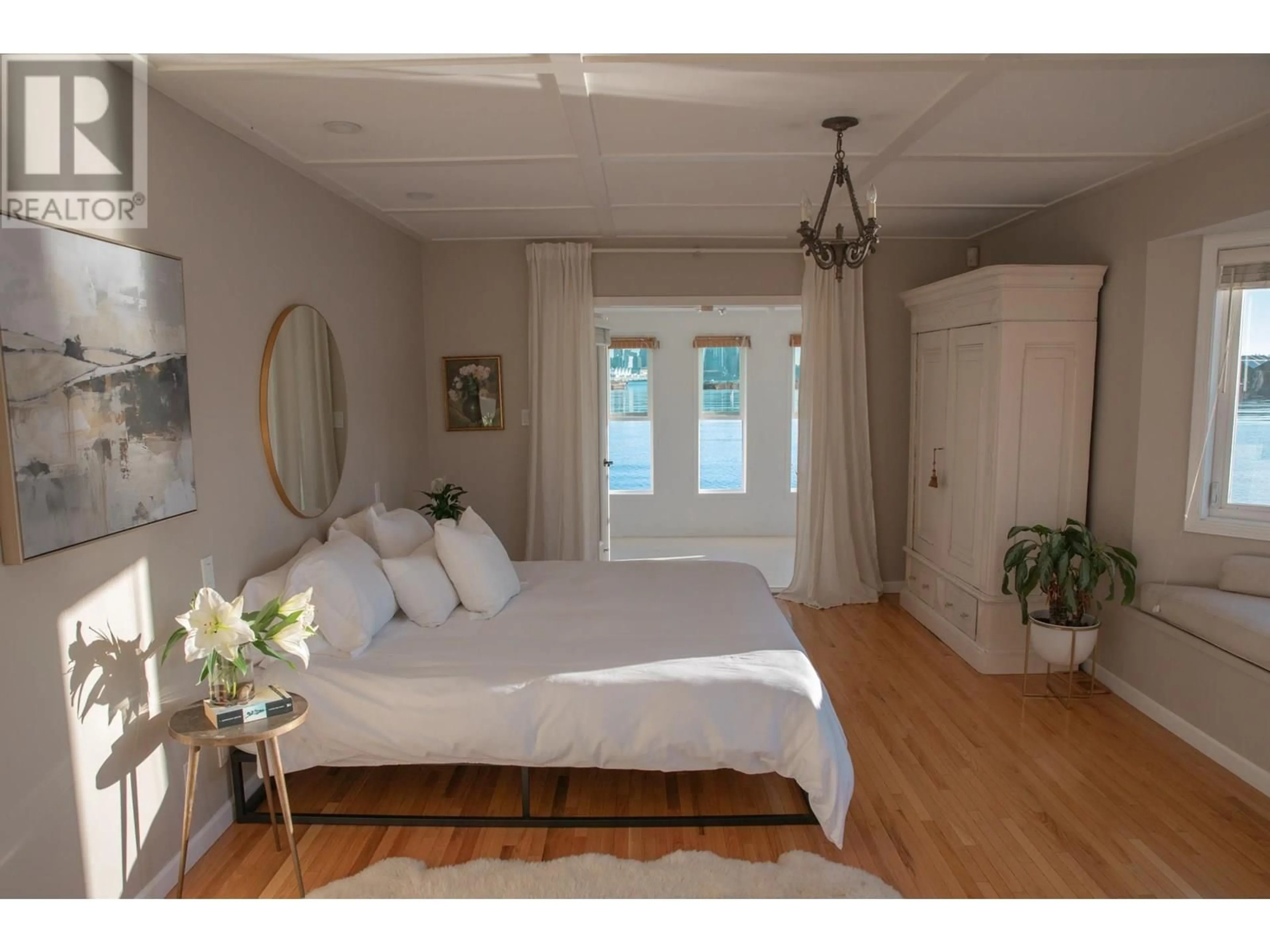 Bedroom with bed, unknown for A27 - 415 ESPLANADE AVENUE, North Vancouver British Columbia V7M1A6