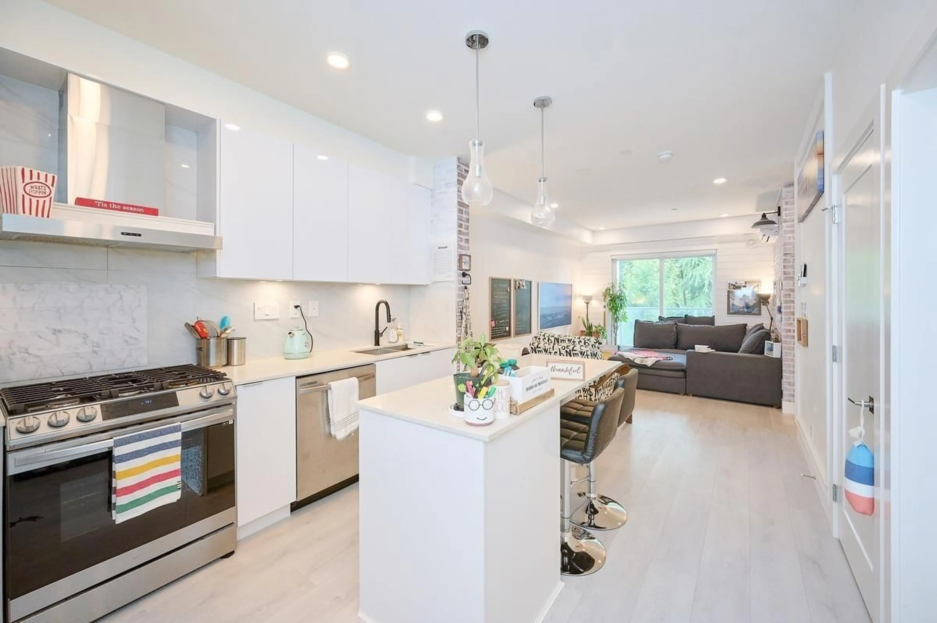 Open concept kitchen, ceramic/tile floor for A209 - 8447 202, Langley British Columbia V2Y2B7