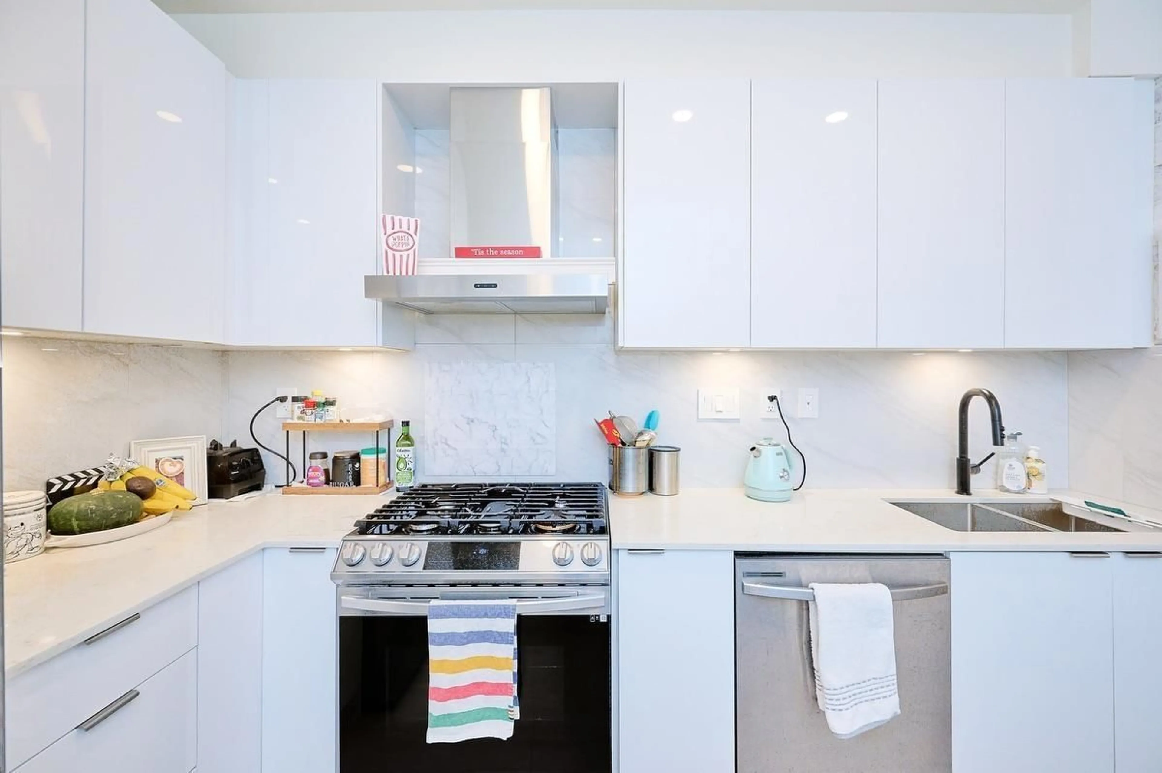 Standard kitchen, unknown for A209 - 8447 202, Langley British Columbia V2Y2B7