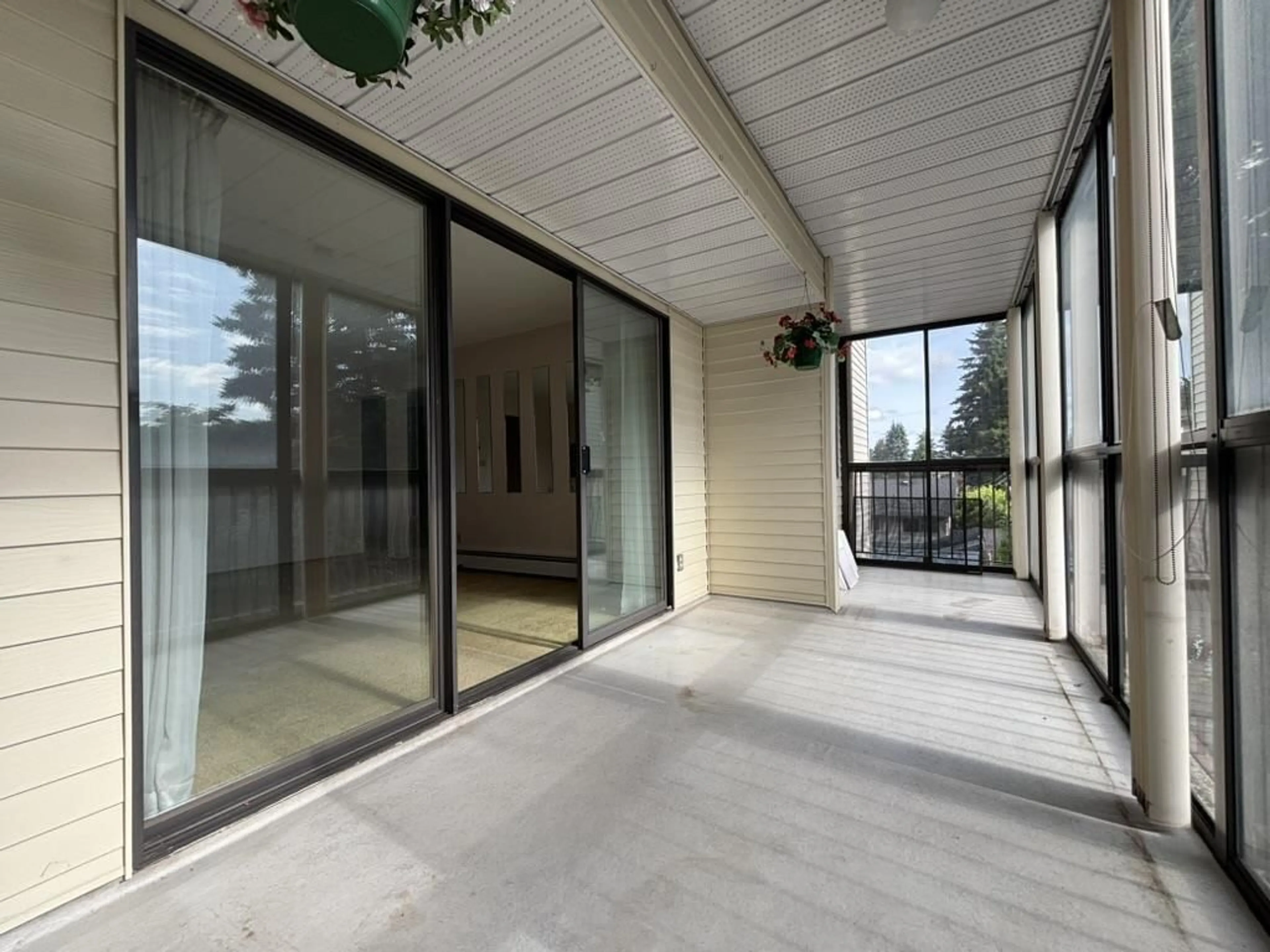 Unknown for 204 - 32055 OLD YALE, Abbotsford British Columbia V2T2C8