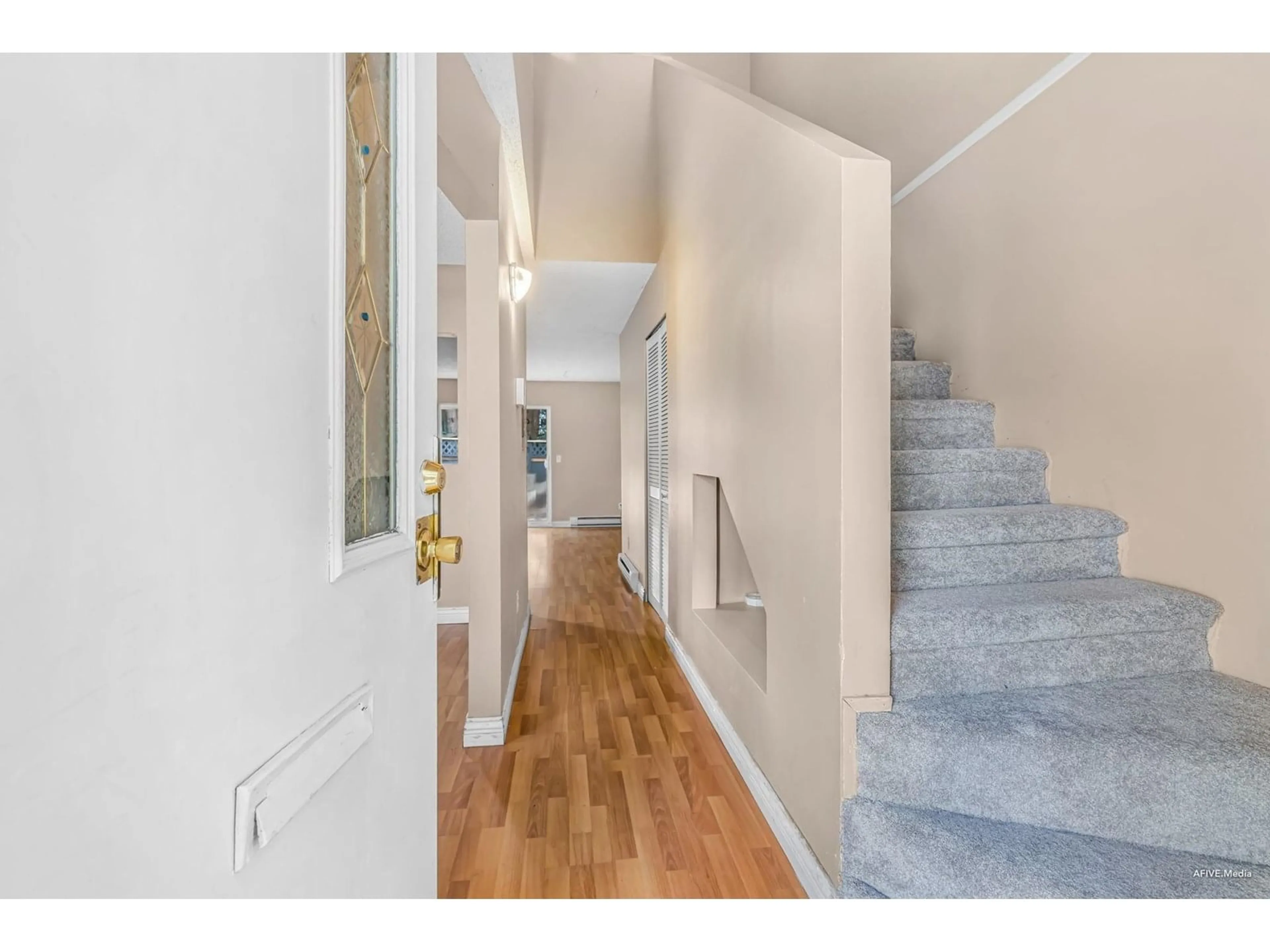 Indoor foyer for 148 - 13758 67, Surrey British Columbia V3W6X6