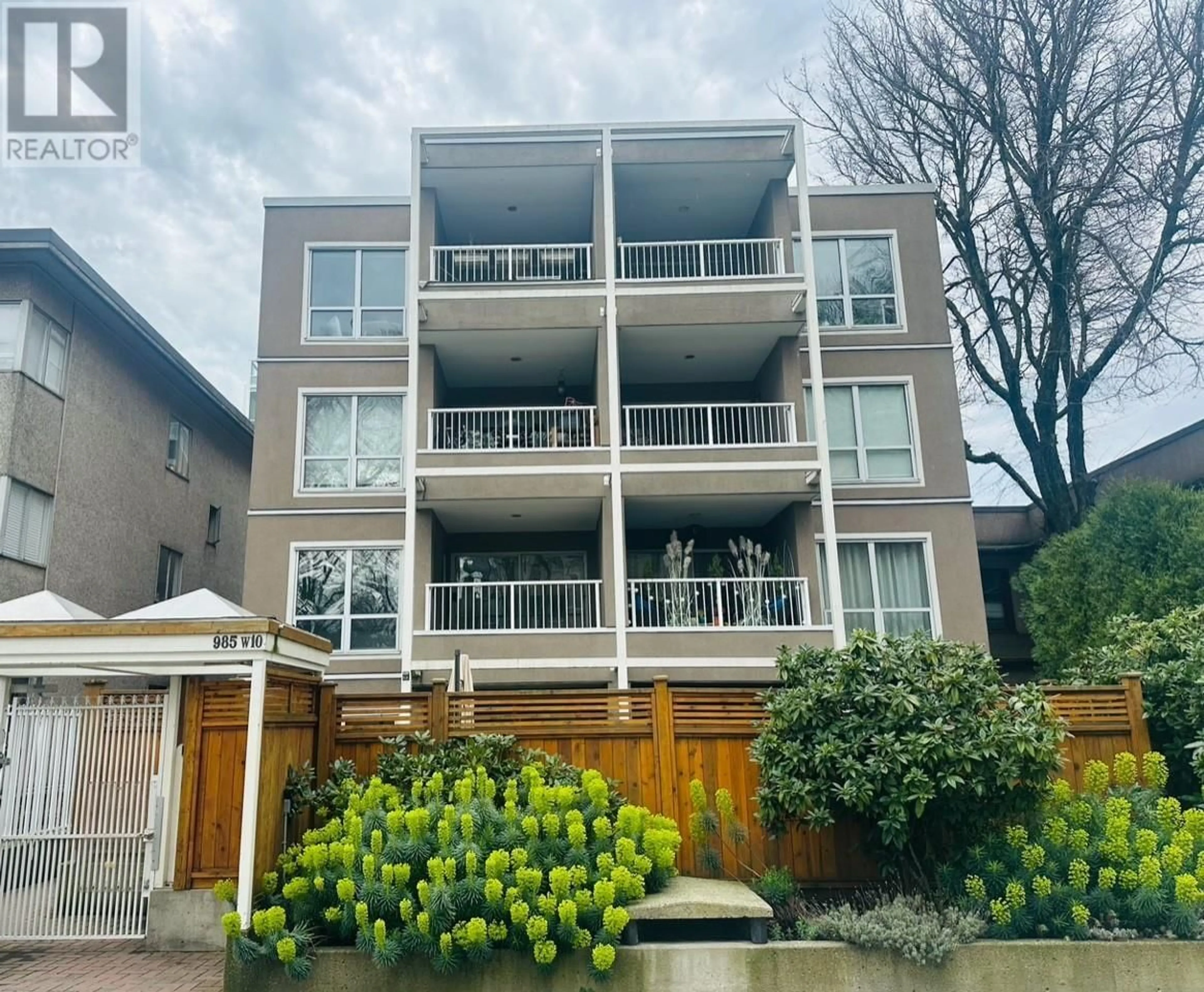 Unknown for 403 - 985 10TH AVENUE, Vancouver British Columbia V5Z1L9