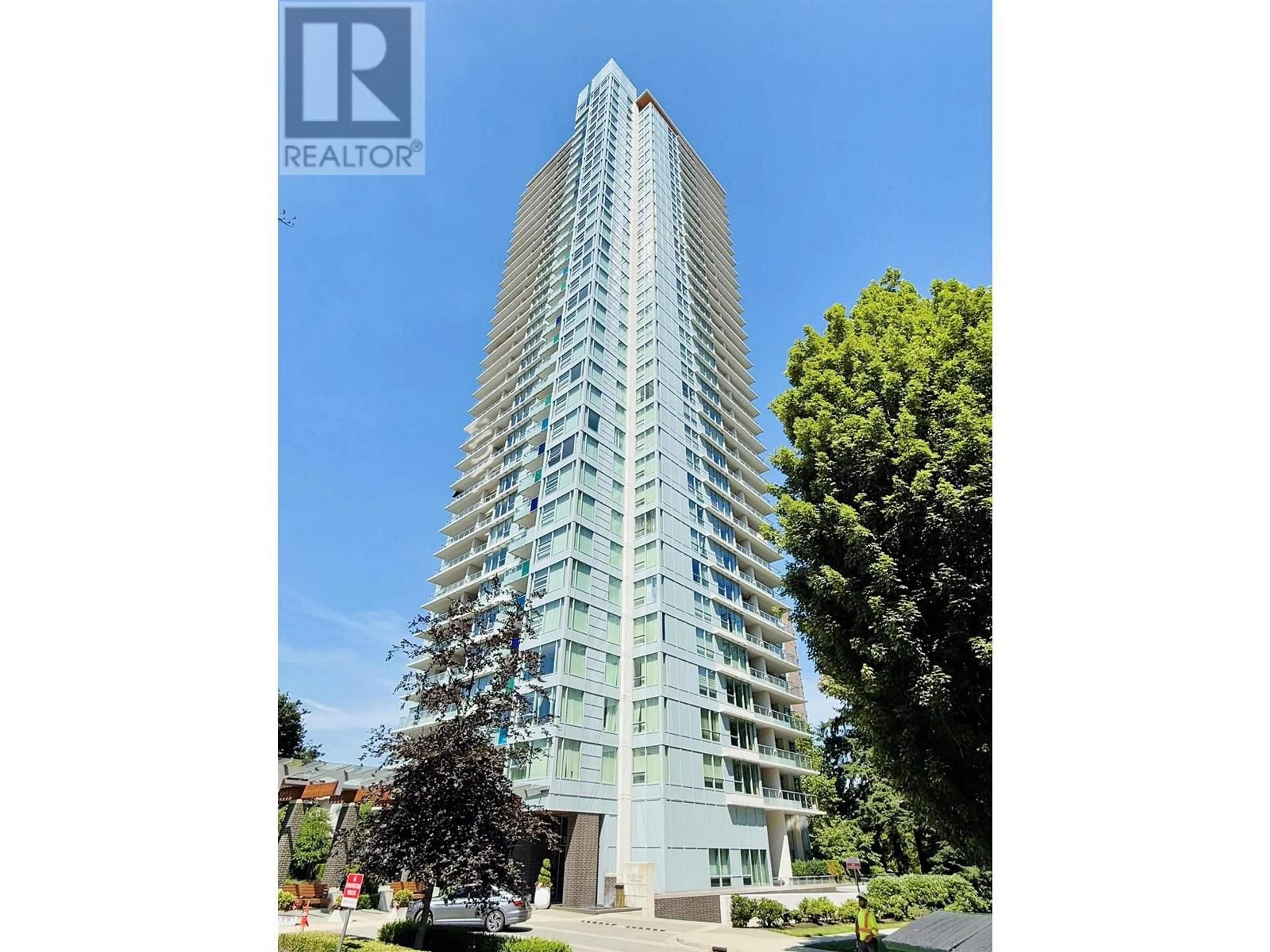 Indoor foyer for 3906 - 5883 BARKER AVENUE, Burnaby British Columbia V5H0G4