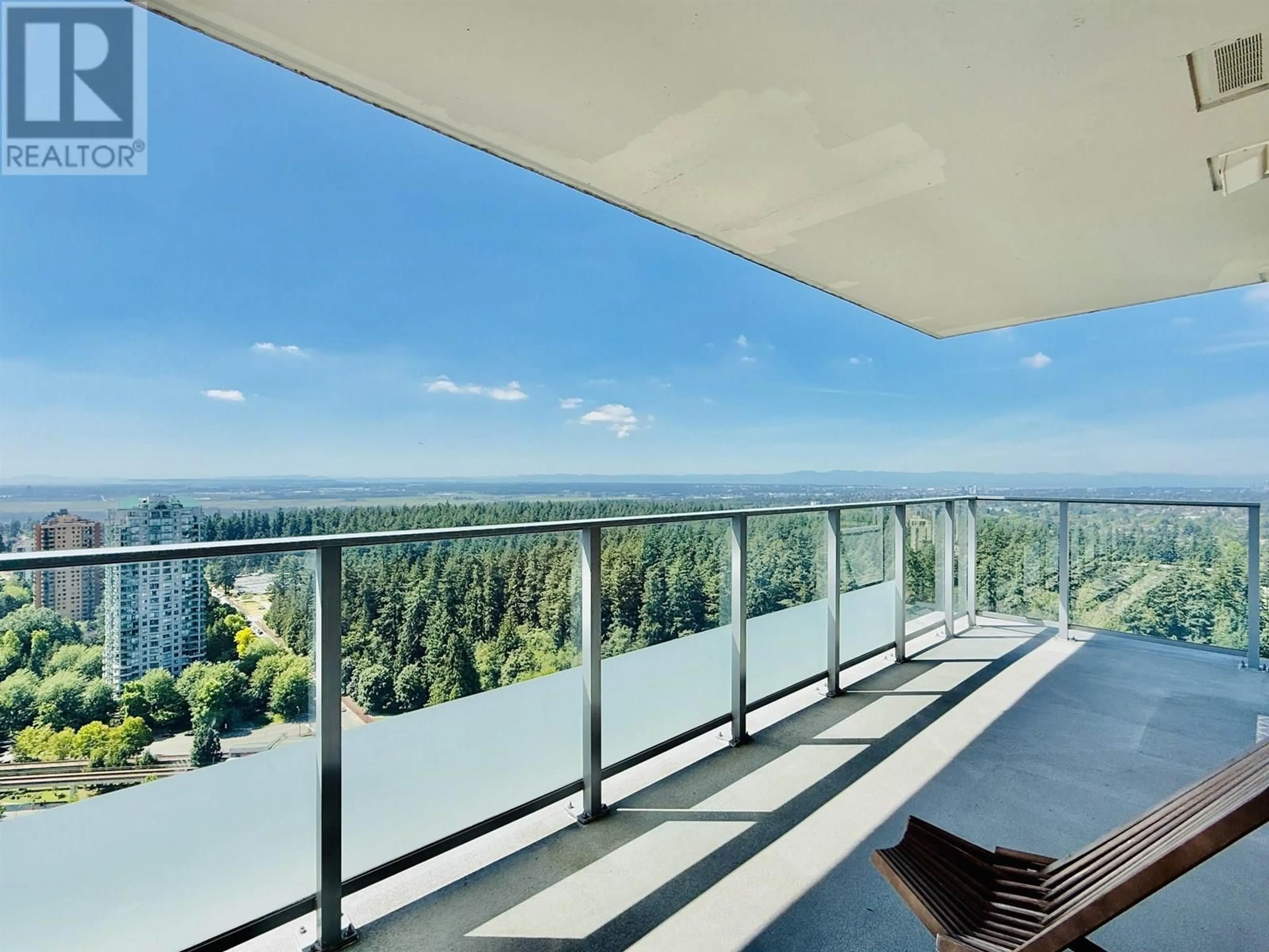 Balcony in the apartment, water/lake/river/ocean view for 3906 - 5883 BARKER AVENUE, Burnaby British Columbia V5H0G4