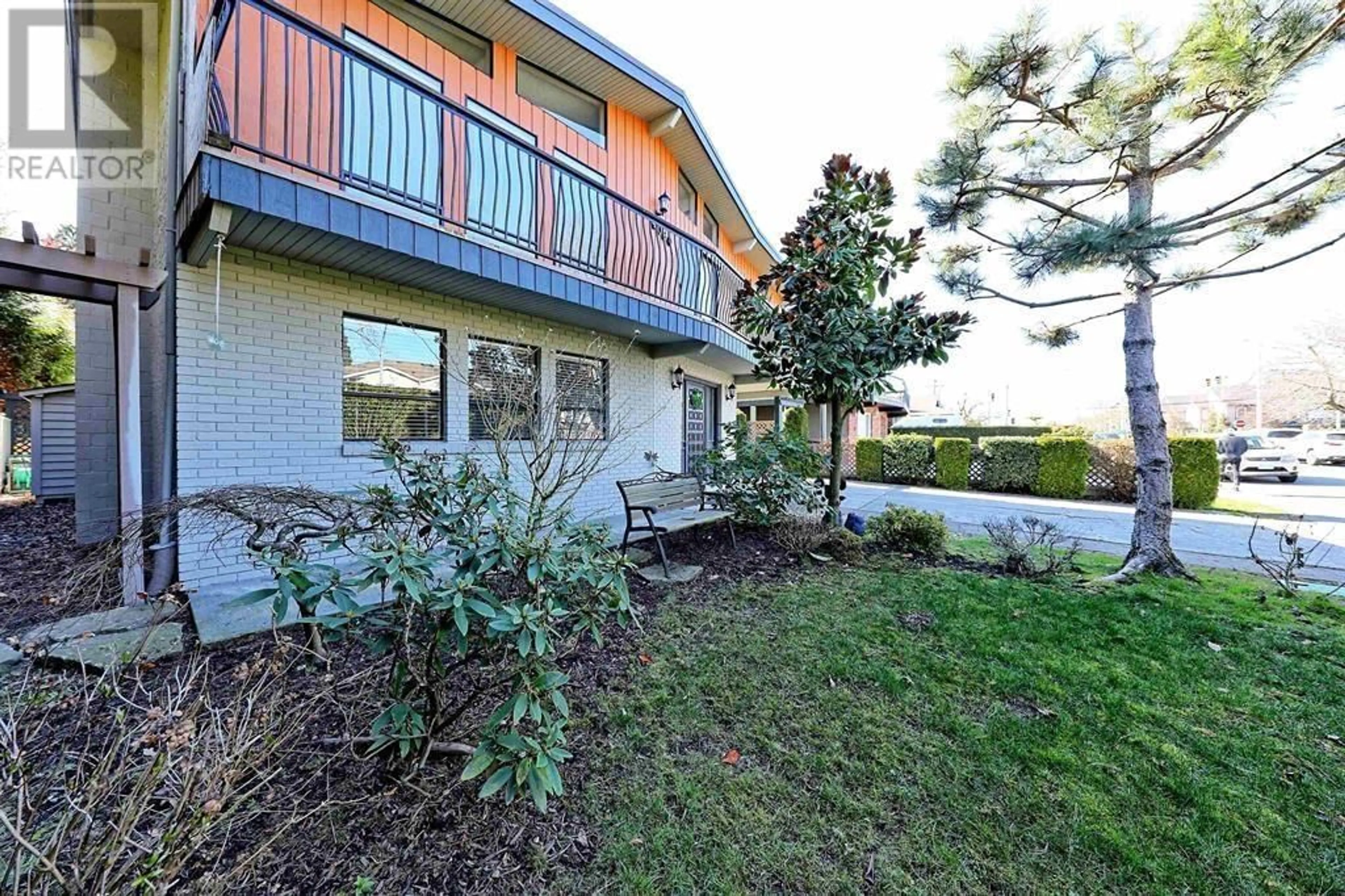 Patio, water/lake/river/ocean view for 4080 REGENT STREET, Richmond British Columbia V7E4V6