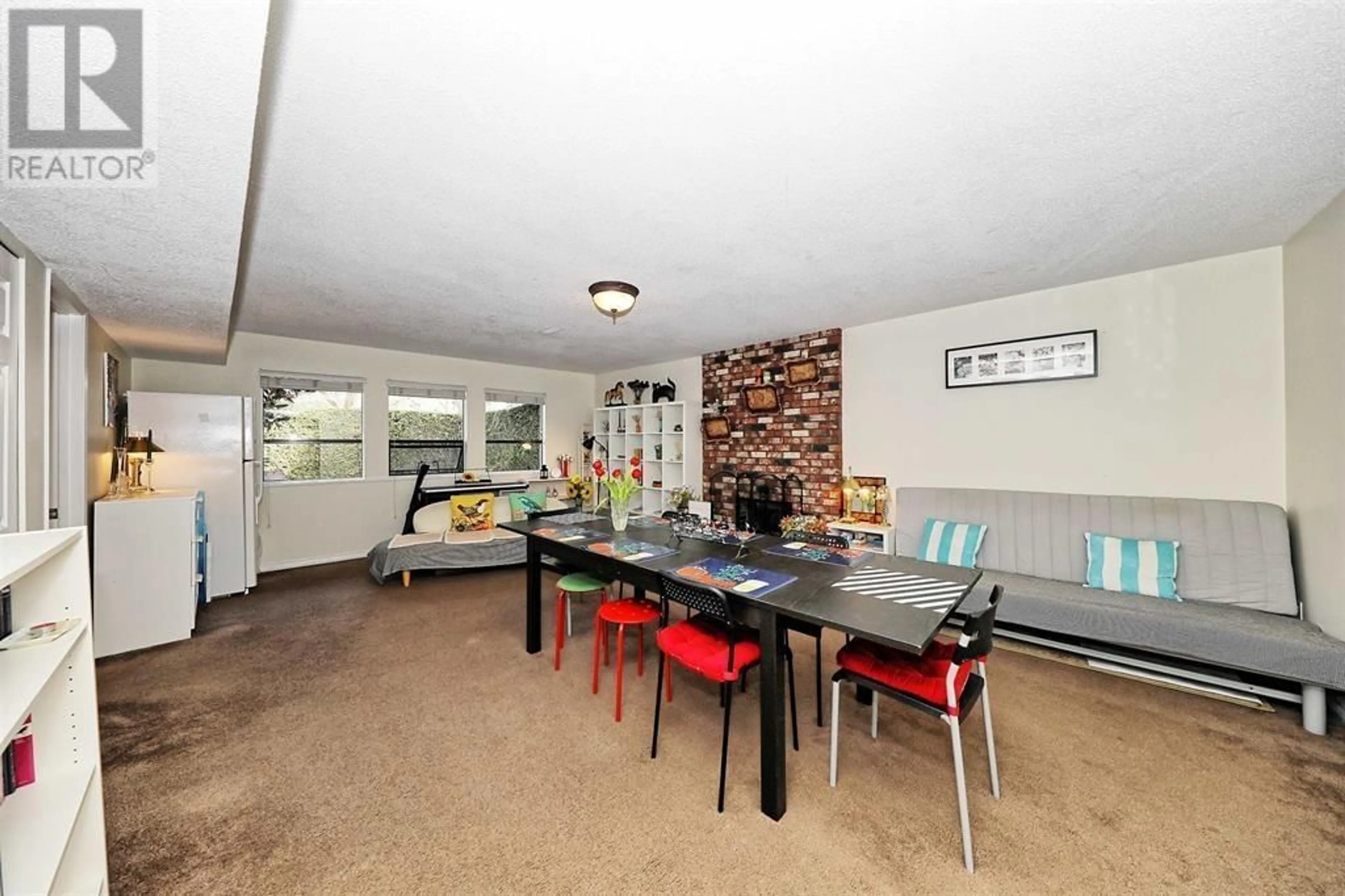 Dining room, unknown for 4080 REGENT STREET, Richmond British Columbia V7E4V6