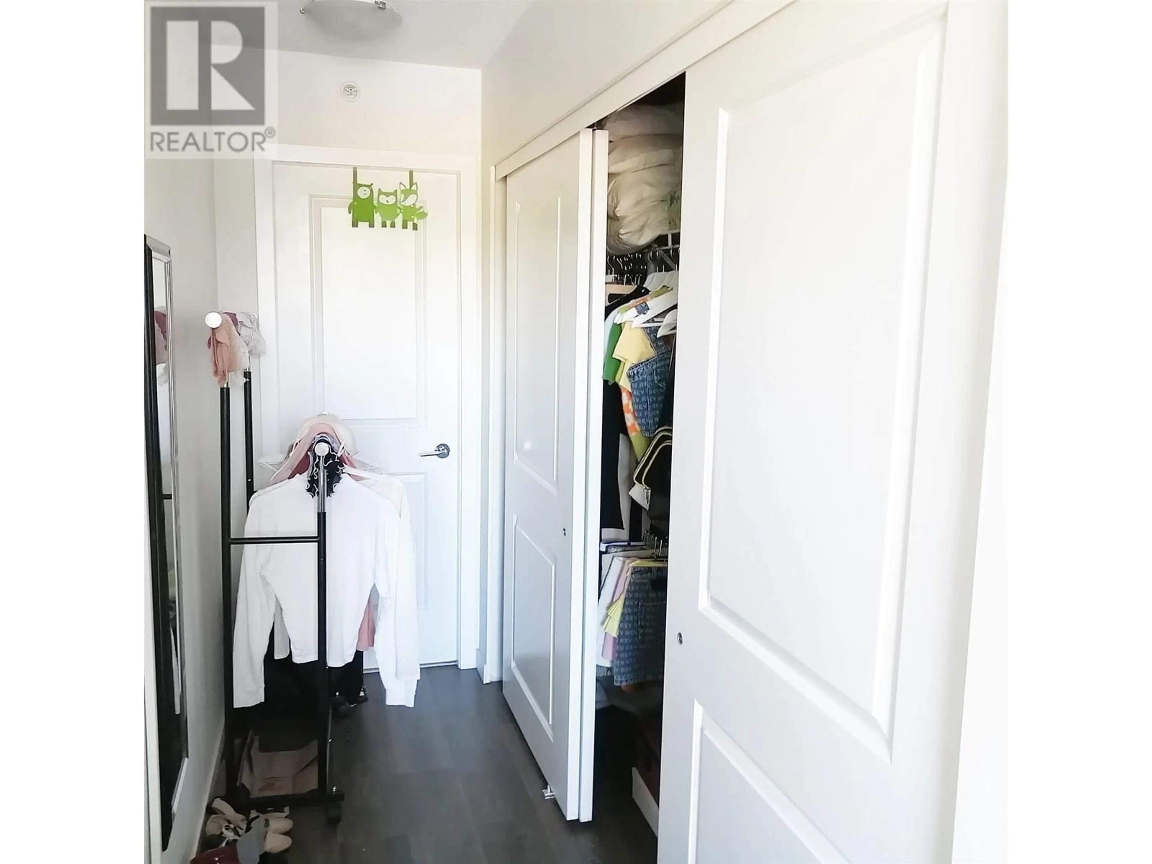 Storage room or clothes room or walk-in closet for 708 - 814 ROYAL AVENUE, New Westminster British Columbia V3M1J9