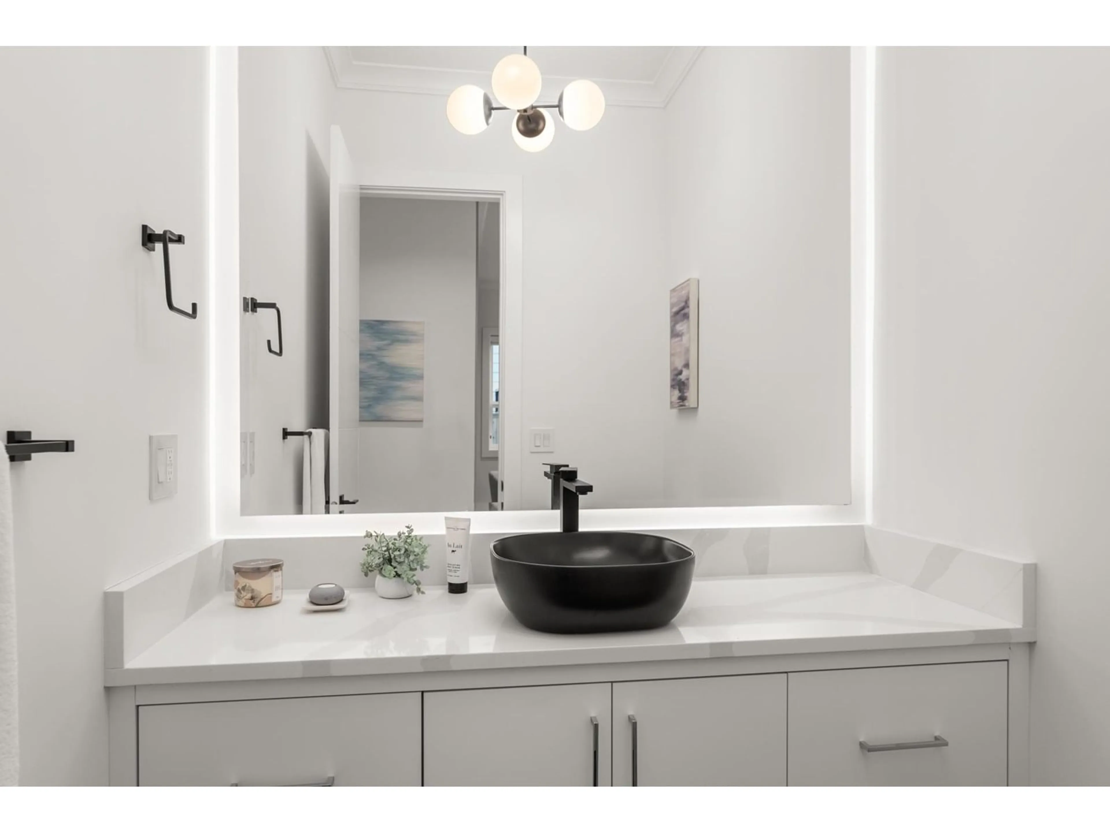 Contemporary bathroom, ceramic/tile floor for 7464 115, Delta British Columbia V4C5M5