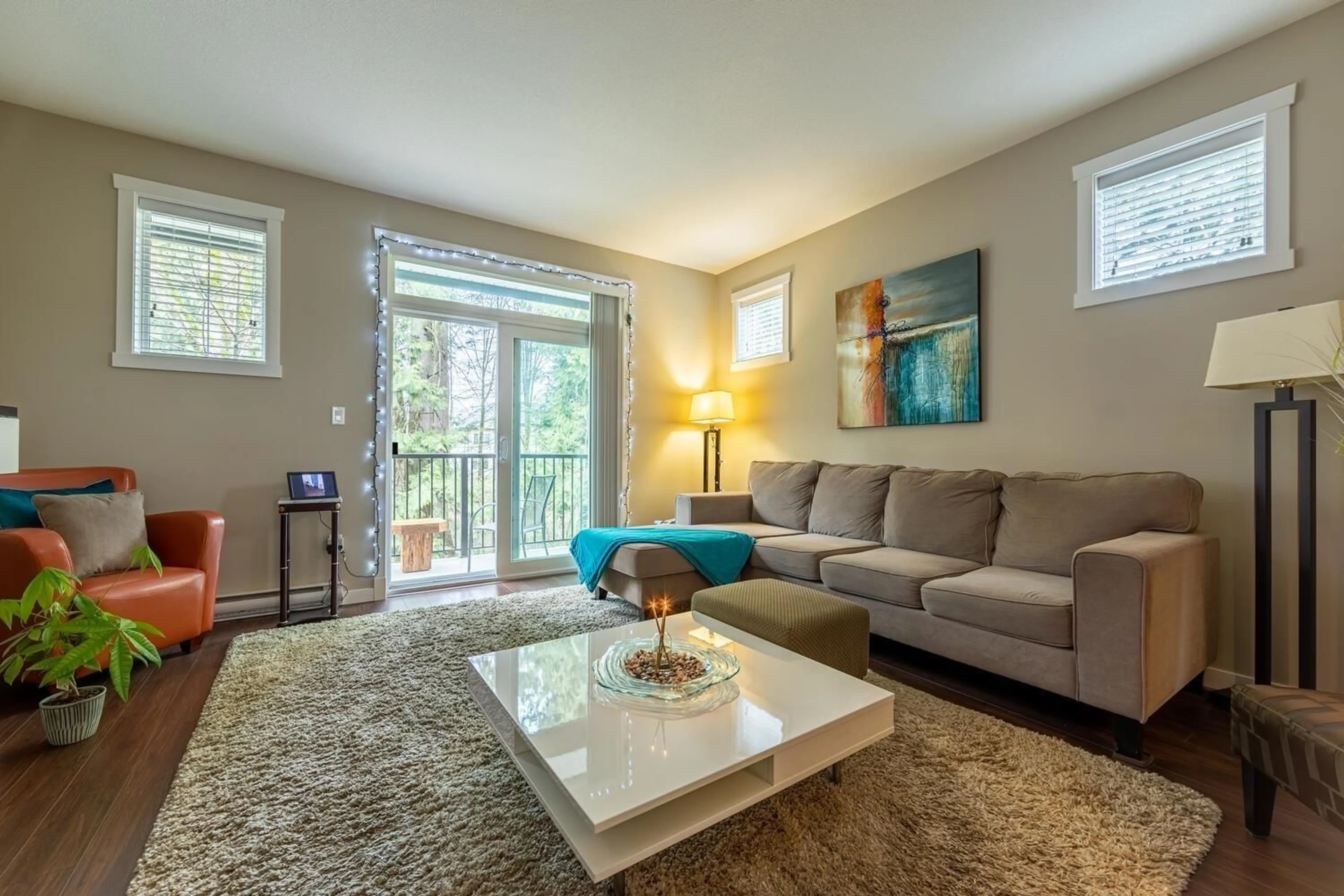 Living room with furniture, unknown for 26 - 6123 138, Surrey British Columbia V3X1E8