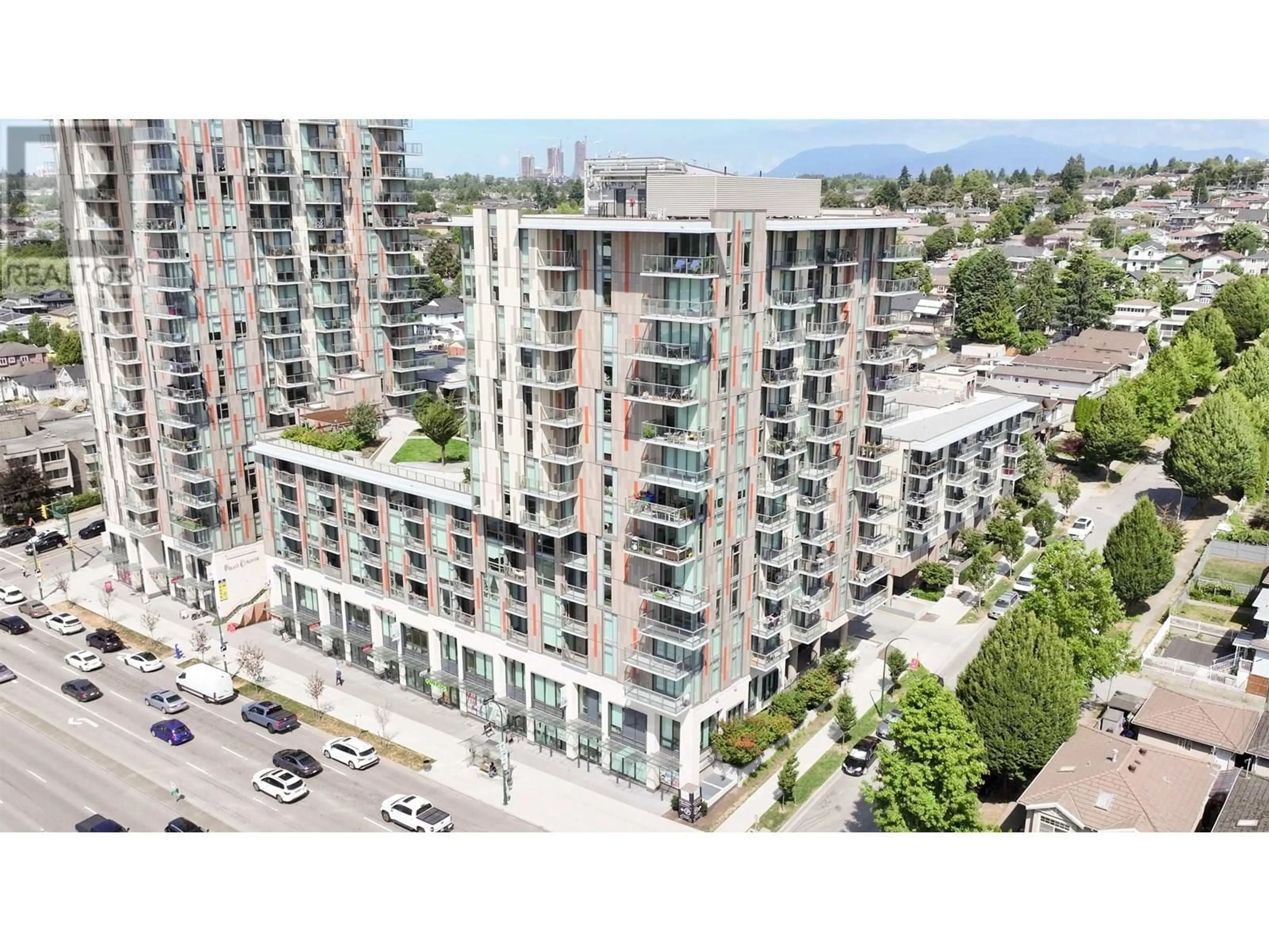 A pic from outside/outdoor area/front of a property/back of a property/a pic from drone, city buildings view from balcony for 216 - 8181 CHESTER STREET STREET, Vancouver British Columbia V5X0J9