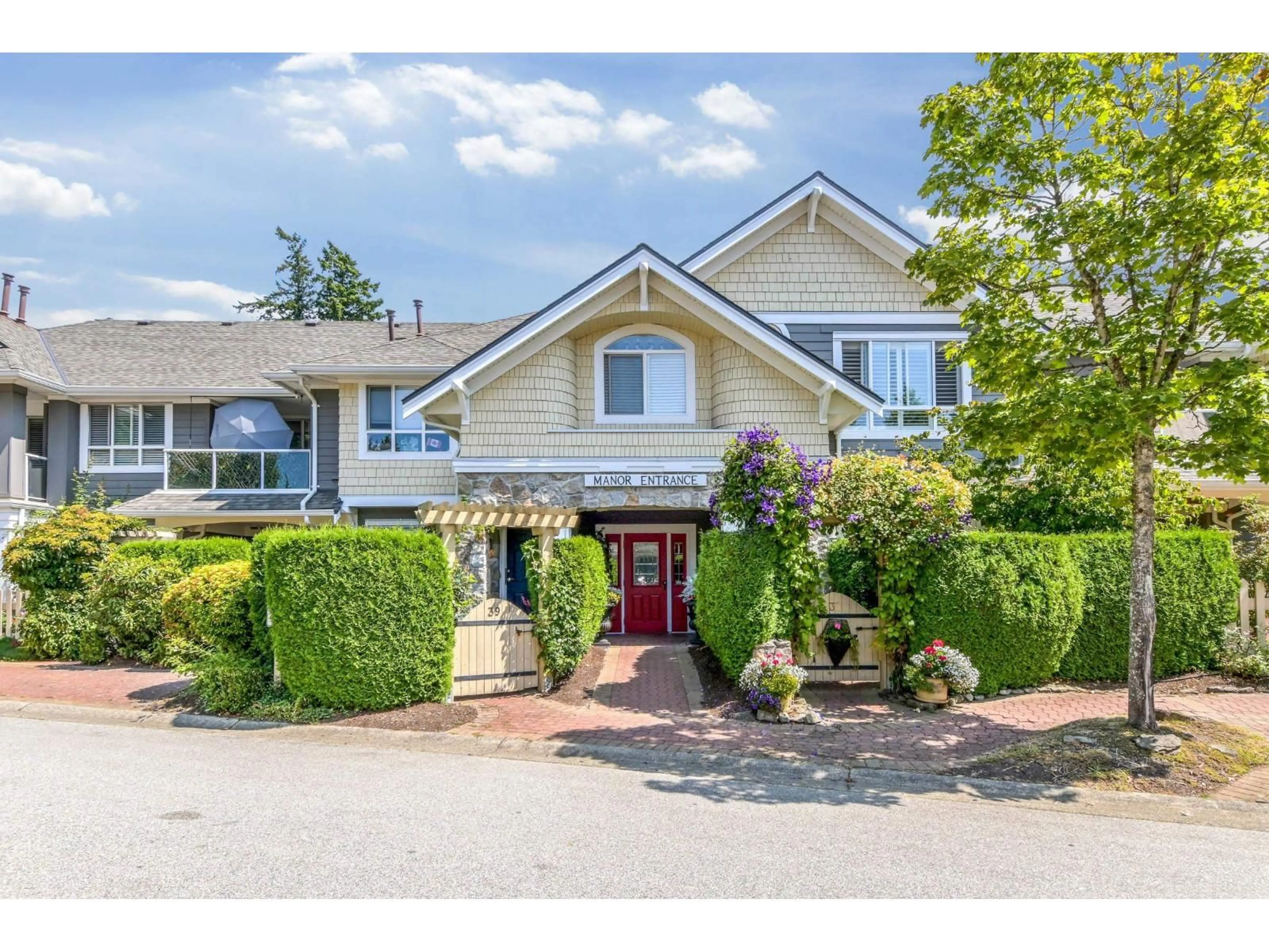Unknown for 45 - 15055 20, Surrey British Columbia V4A9X8